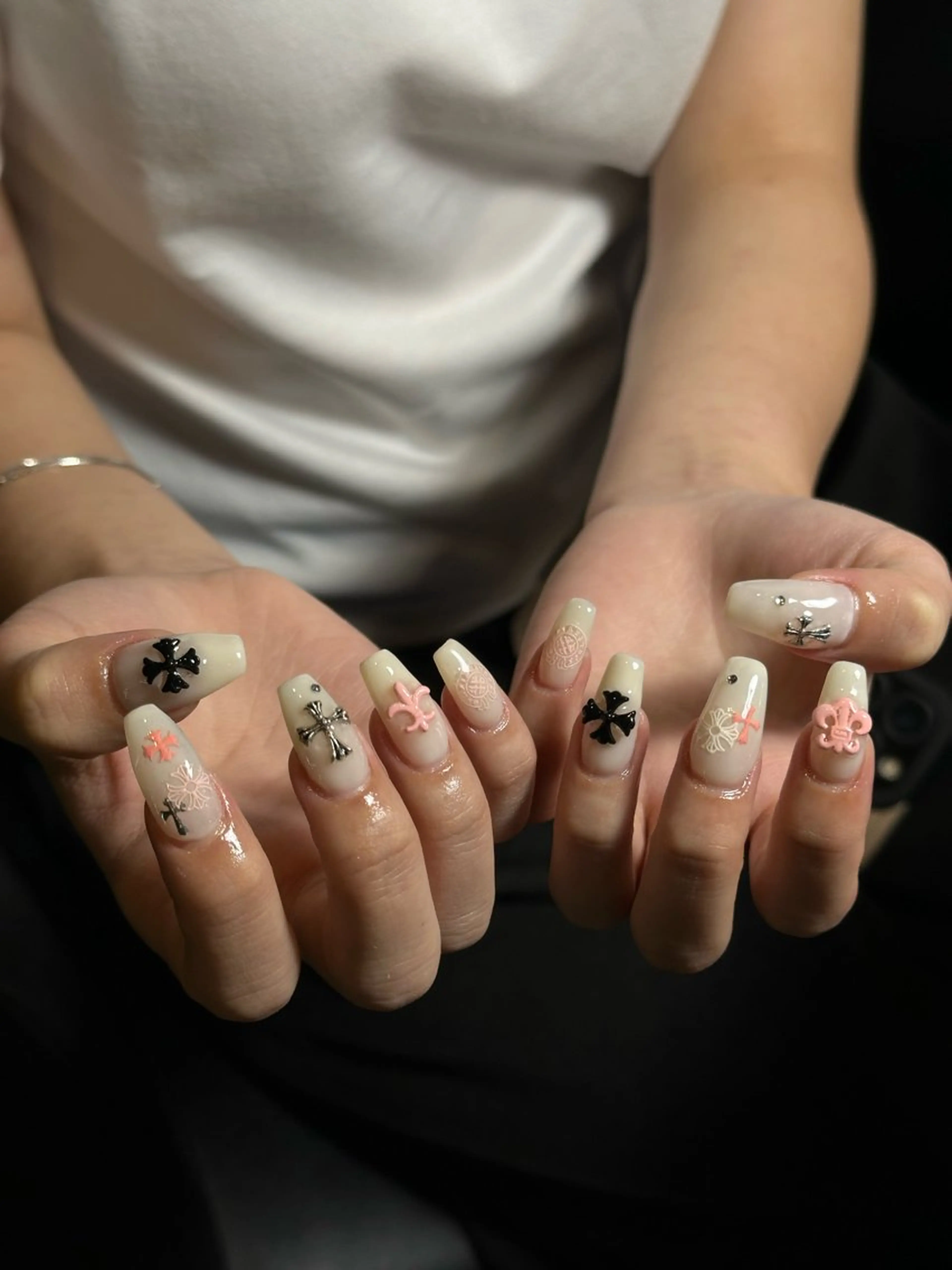 ネイル ハンドネイル lillion♡ Momokaのネイルデザイン