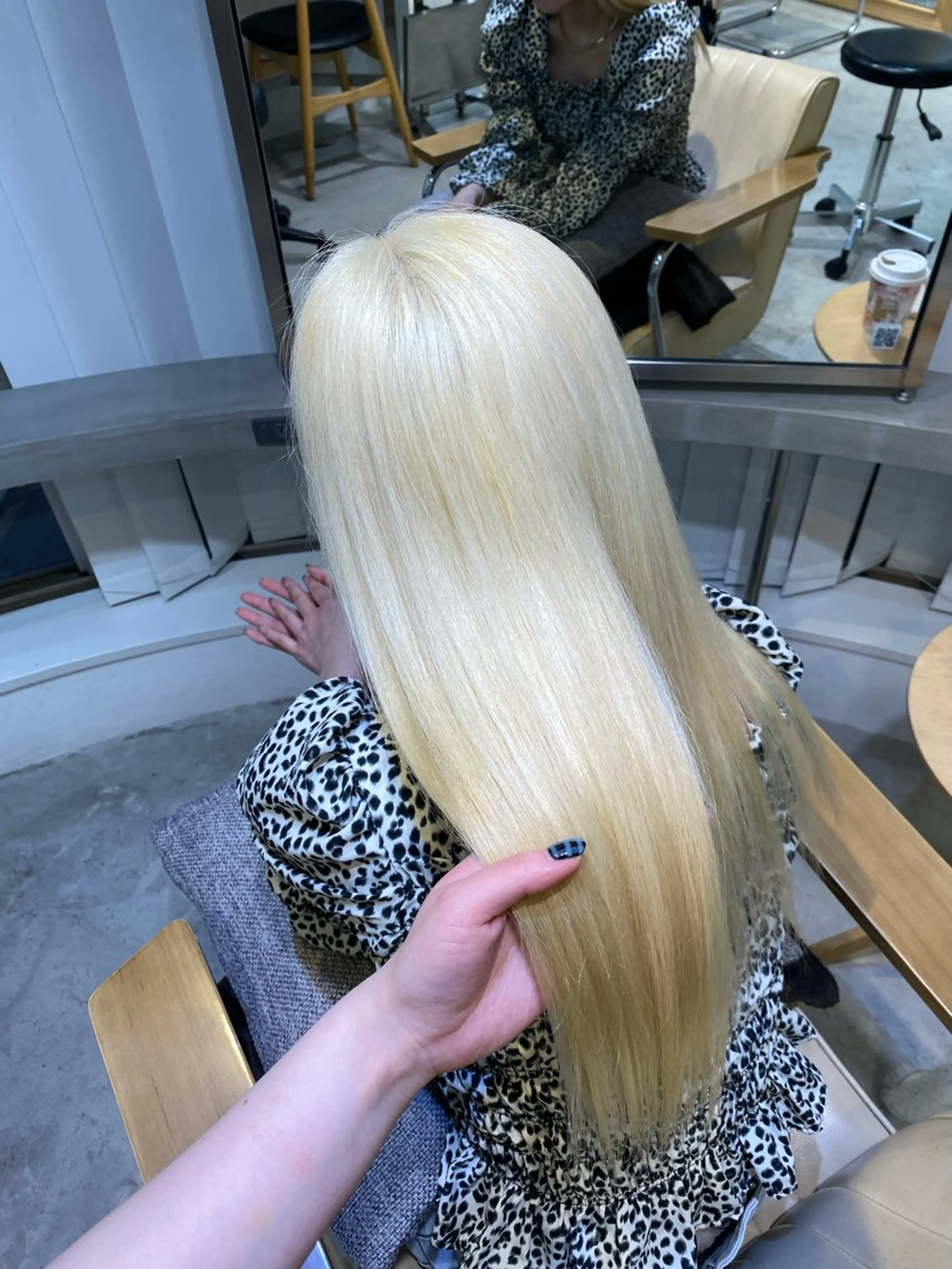 ロング FILMS haru 暖色カラーのヘアスタイル