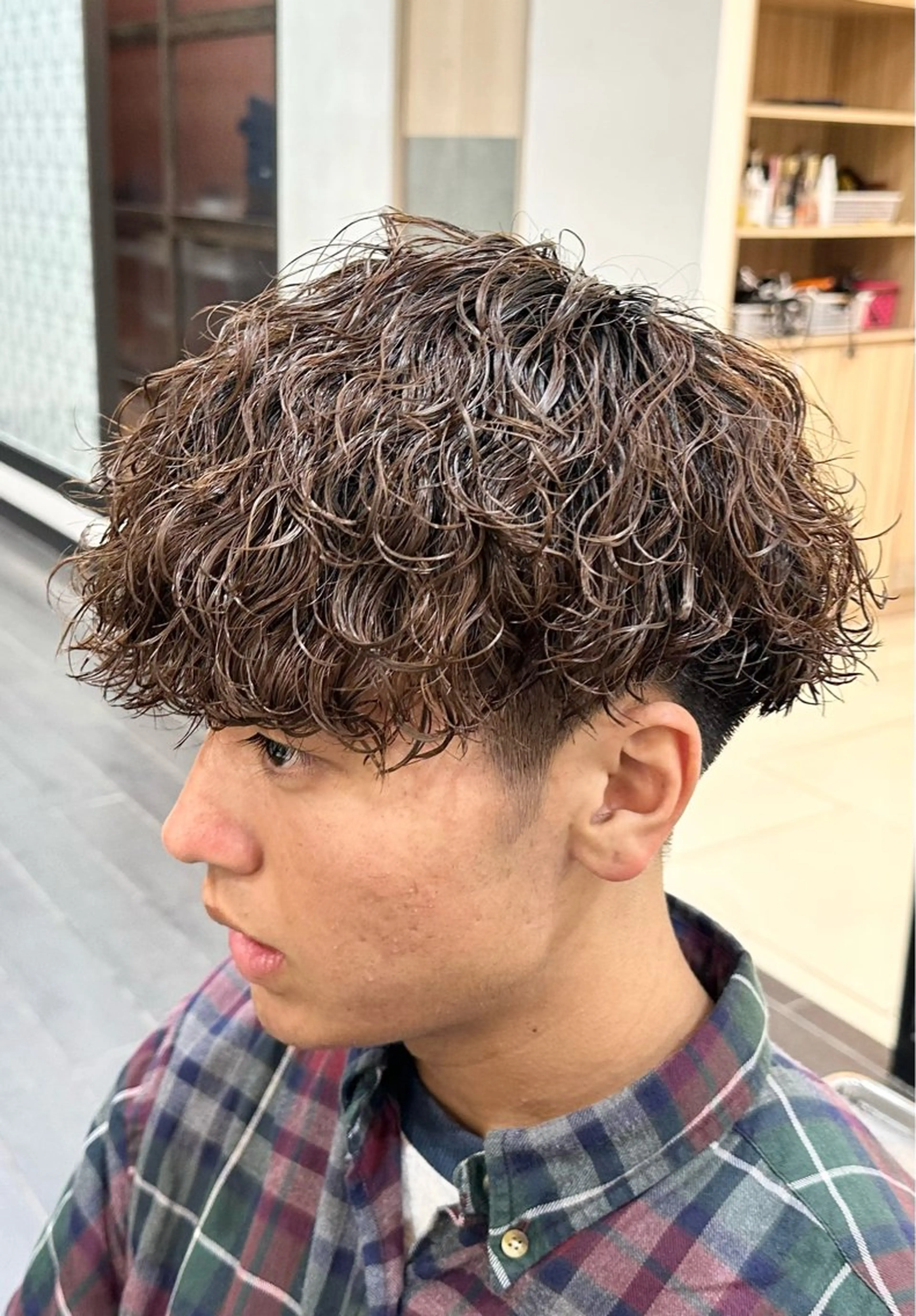 パーマ メンズ プログレス小平小川所属・フェザー/波巻き 雫石大夢のヘアスタイル