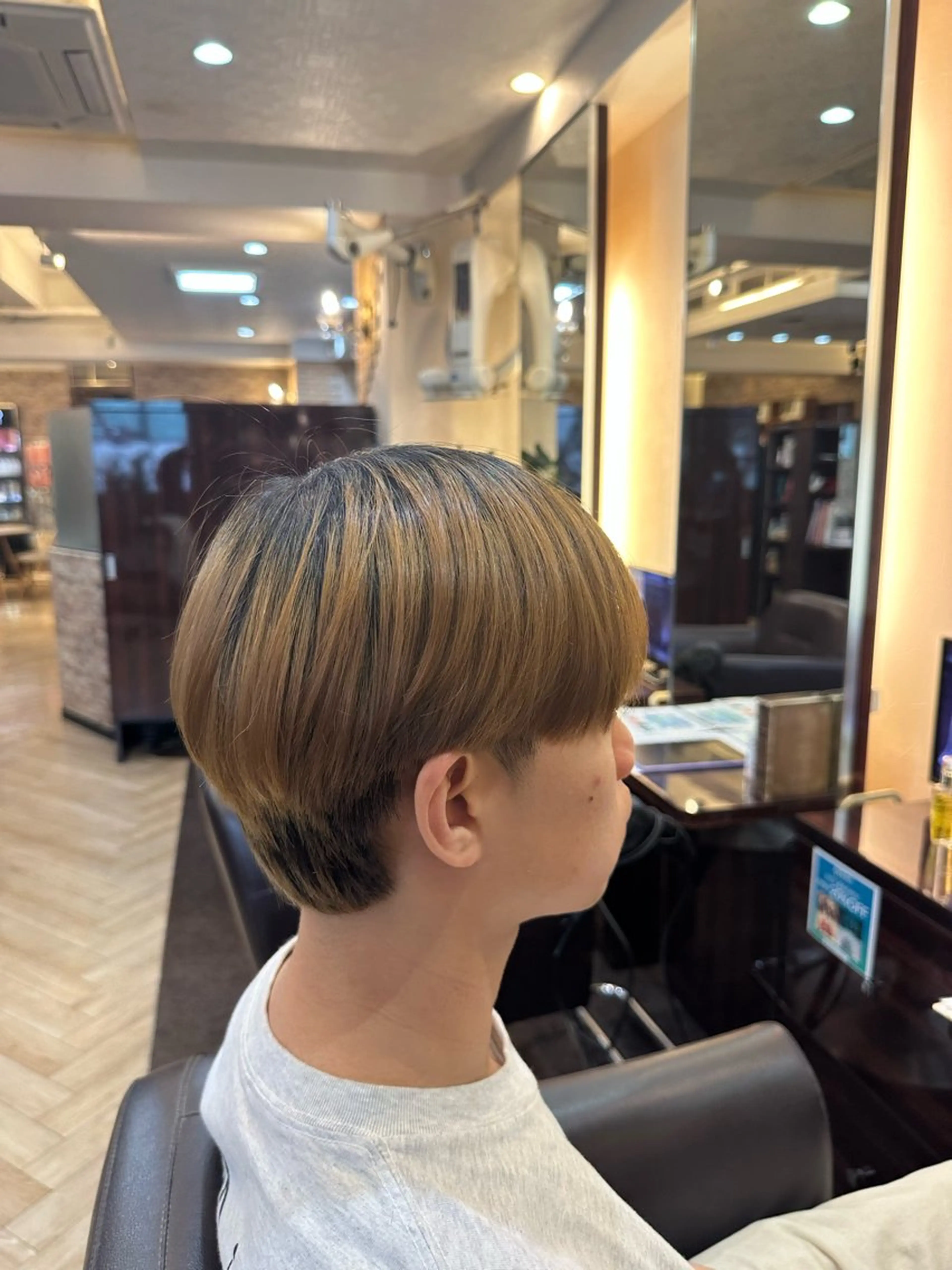 メンズ センターパート メンズ韓国風 韓国マッシュ マッシュウルフ マッシュ 縮毛矯正&髪質改善/ きょうの🐺のヘアスタイル