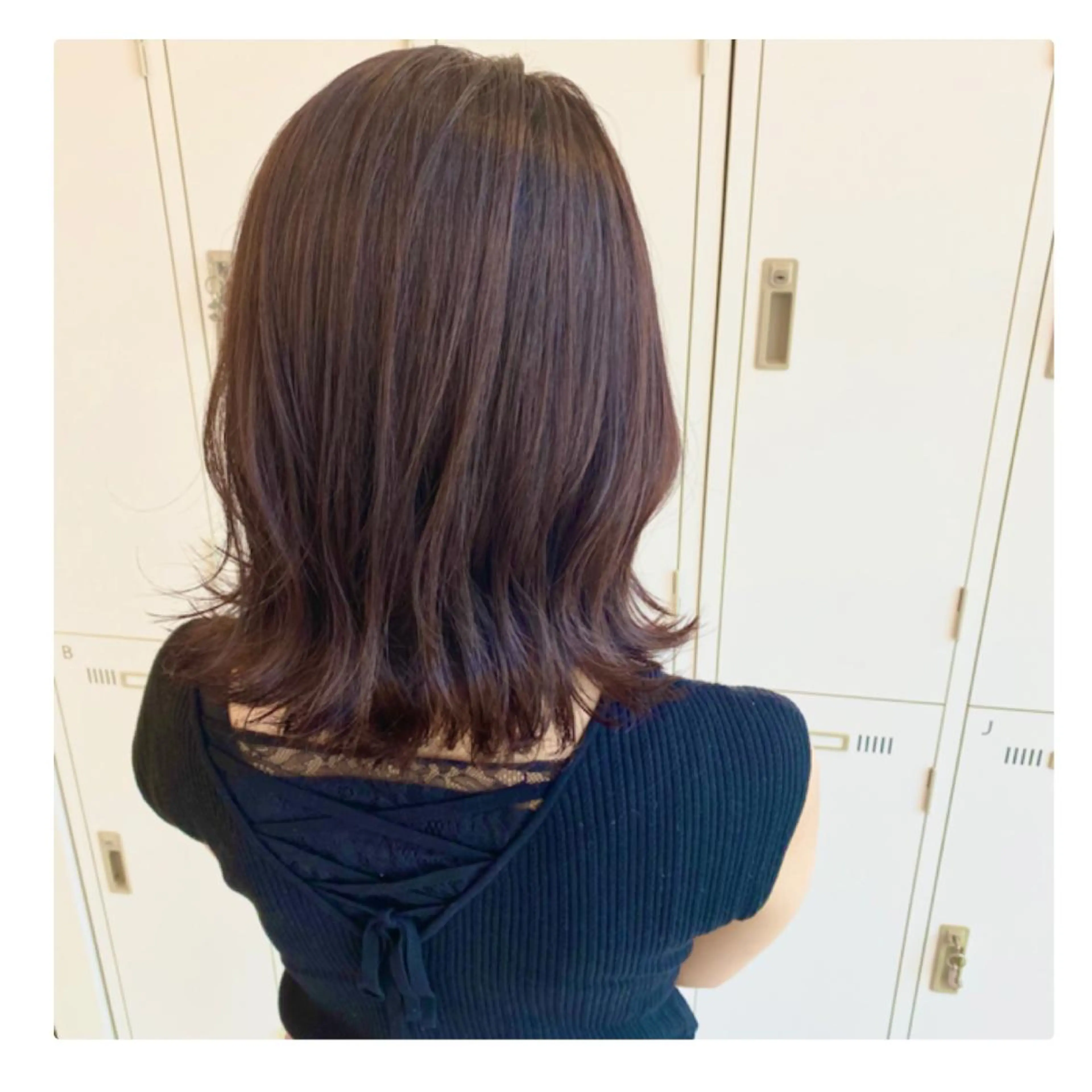 ミディアム カラー ヘアカラー トリートメント YUNA ユウナのヘアスタイル
