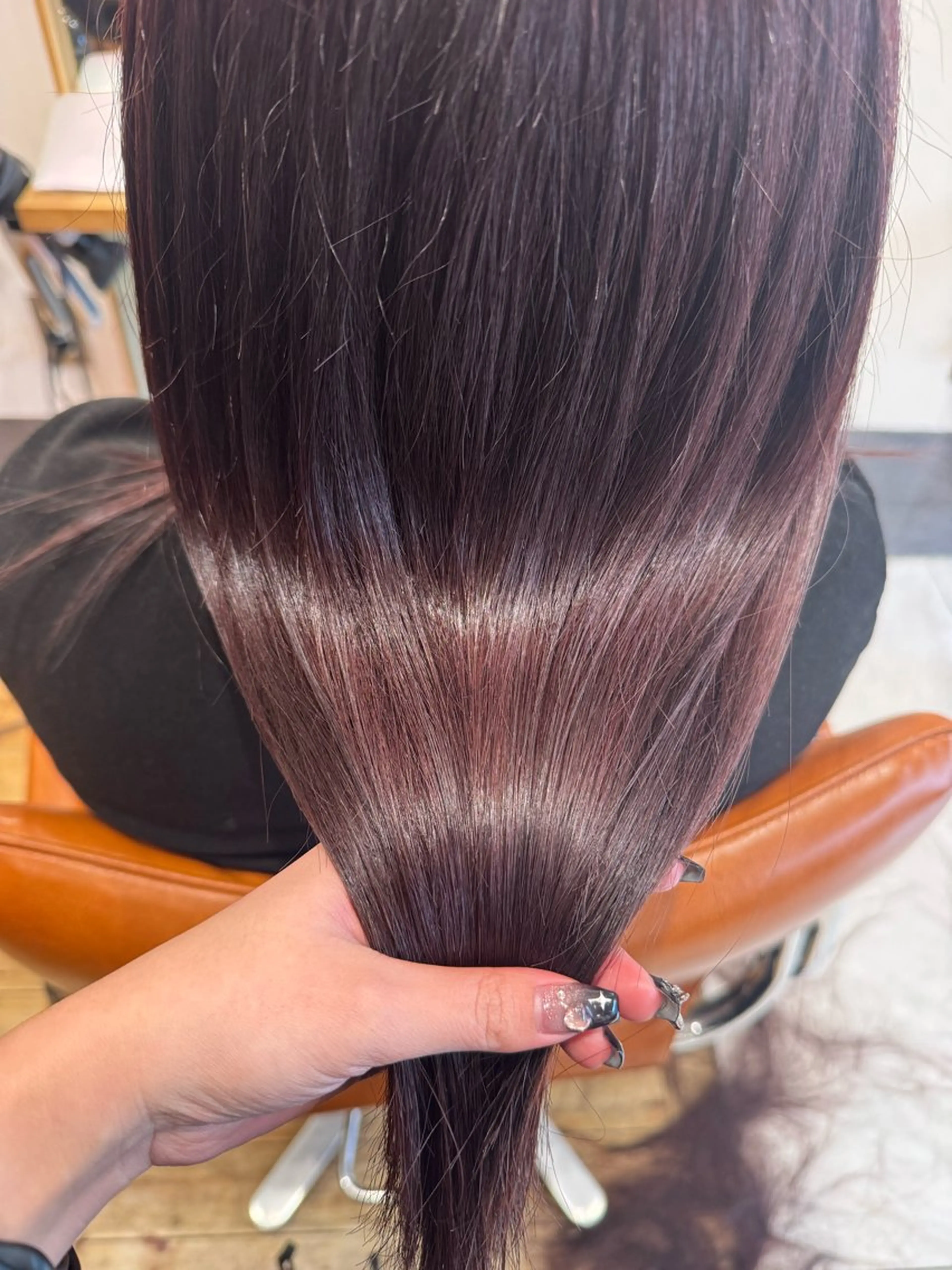セミロング カラー レッドカラー カット ヘアカラー ｱｵﾇﾏ ﾐﾕ 🦕のヘアスタイル