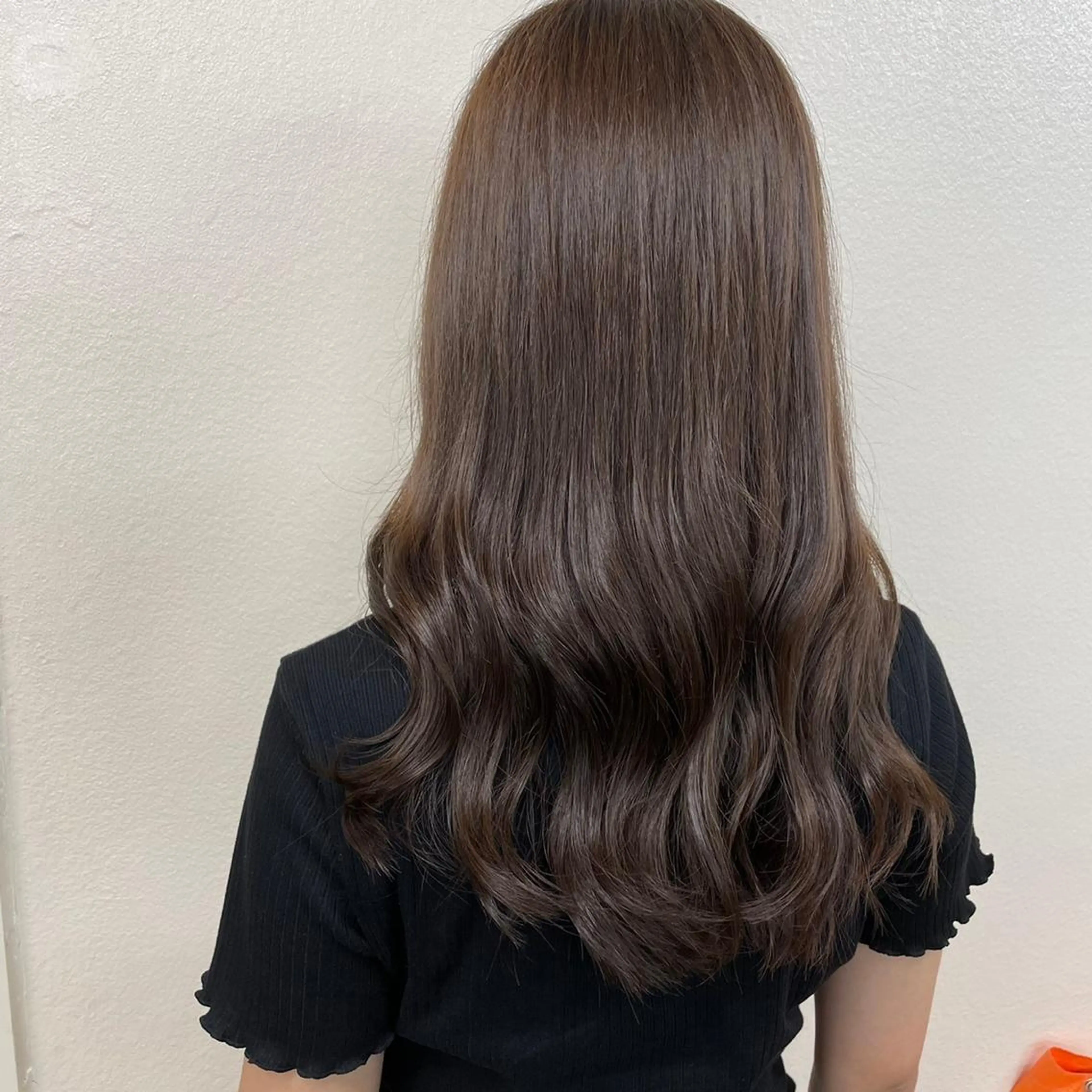 カラー トレンドカラー MAHOのヘアスタイル