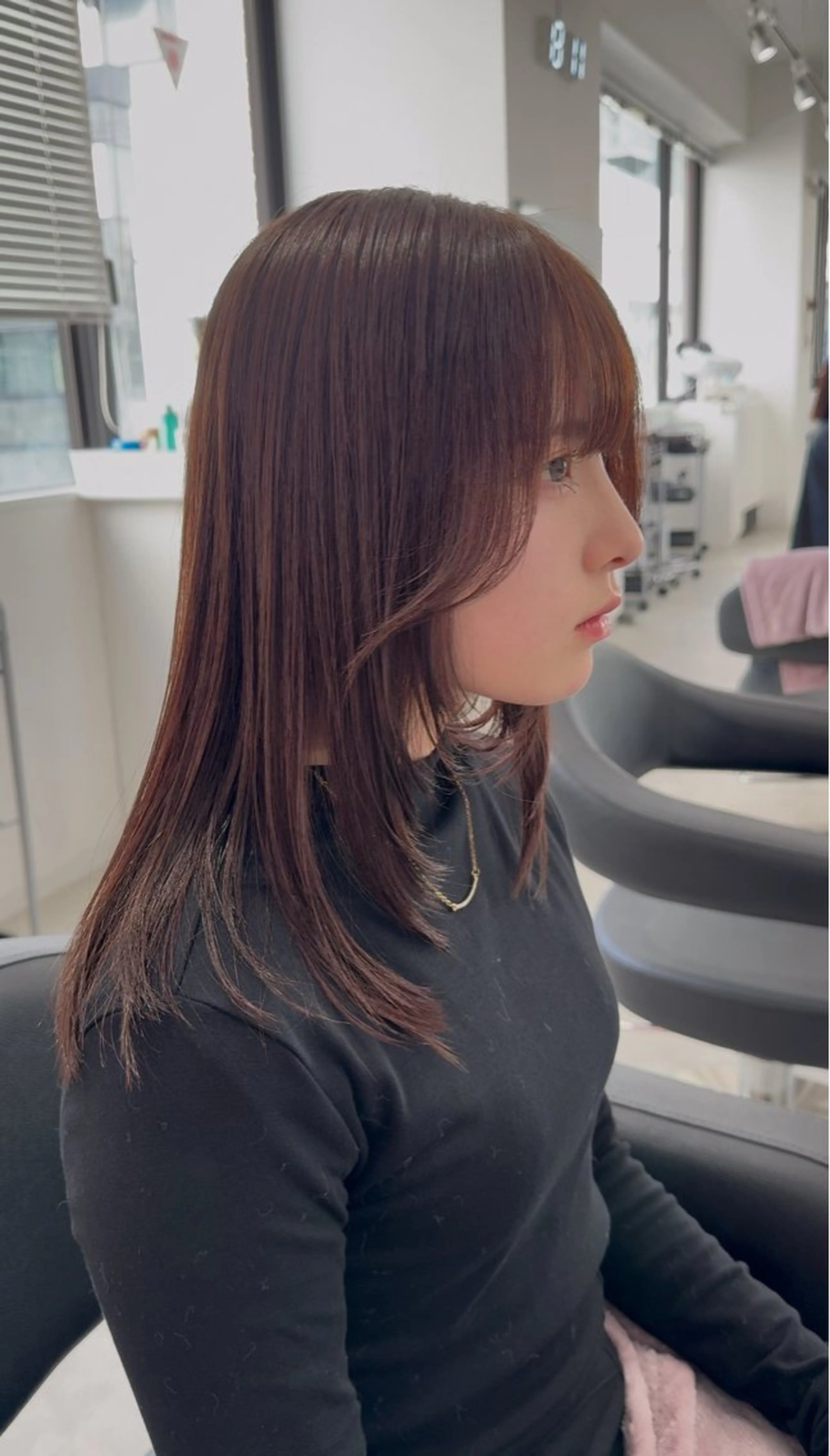 セミロング ヘアカラー トリートメント ⛄️レイヤー⛄透明感 ⛄️kyotaroのヘアスタイル