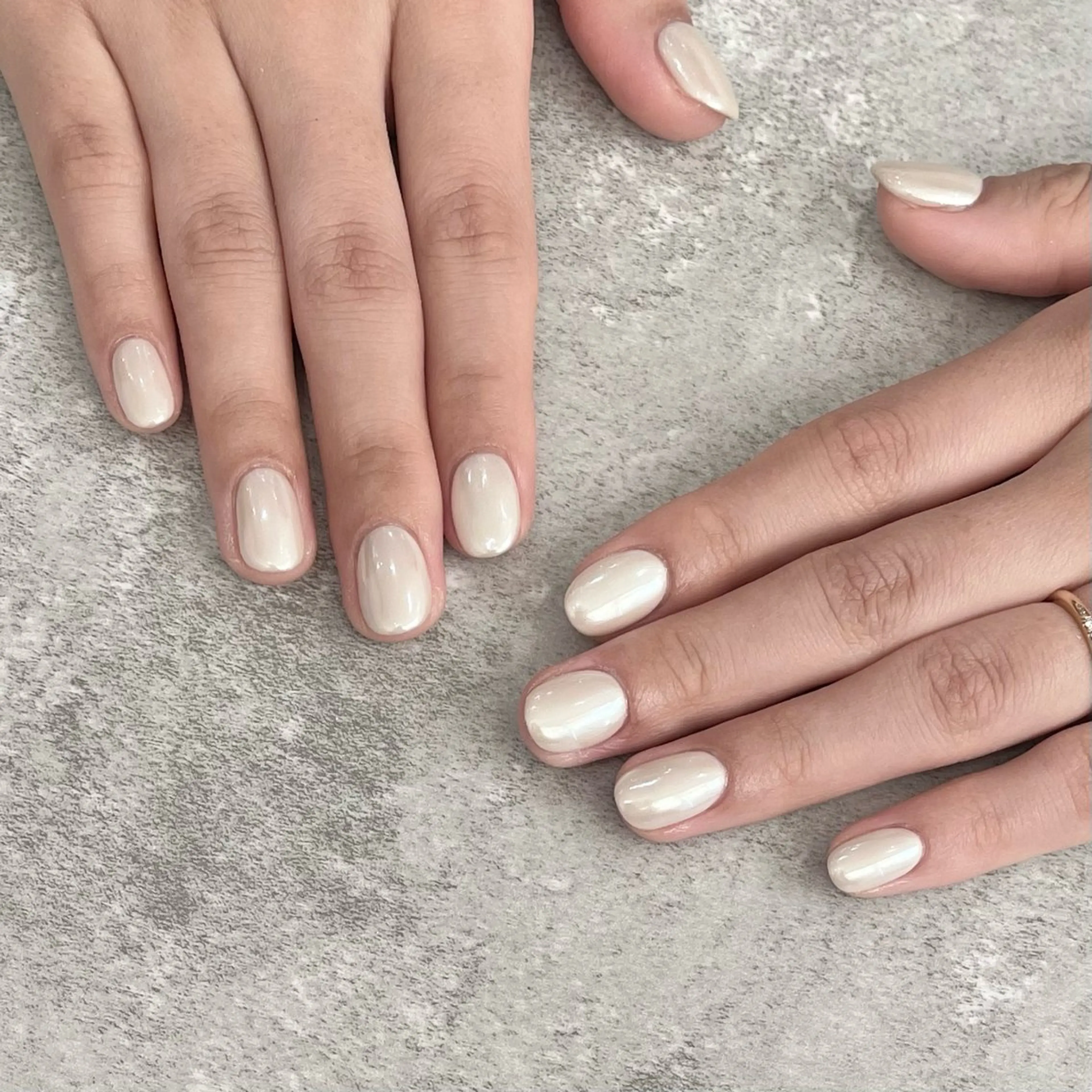 ネイル ミラーネイル ホワイト colore’✦ soushiのネイルデザイン