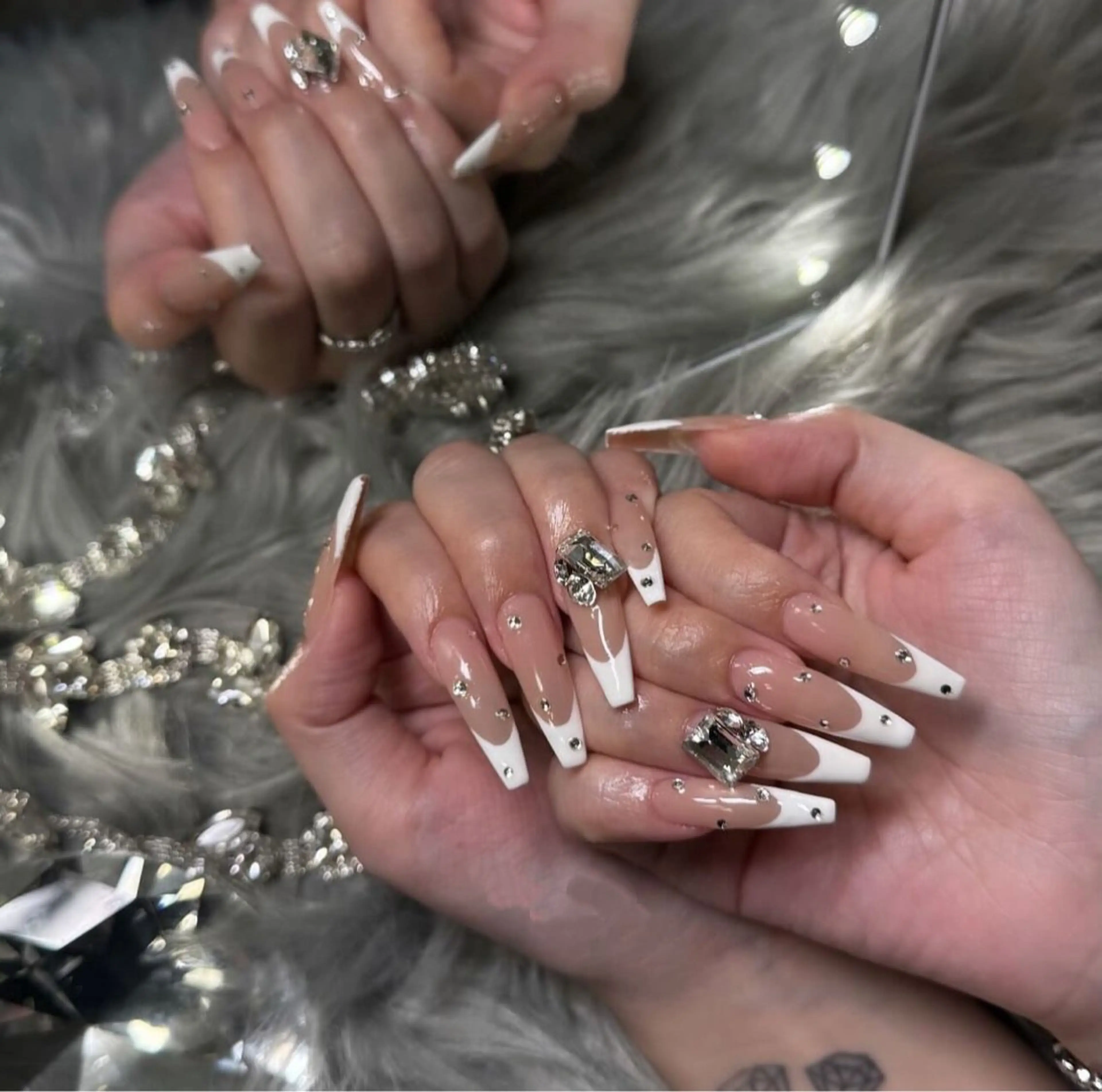 ネイル ハンドネイル ドリスネイルサロン所属・Doris Nail Salonのネイルデザイン