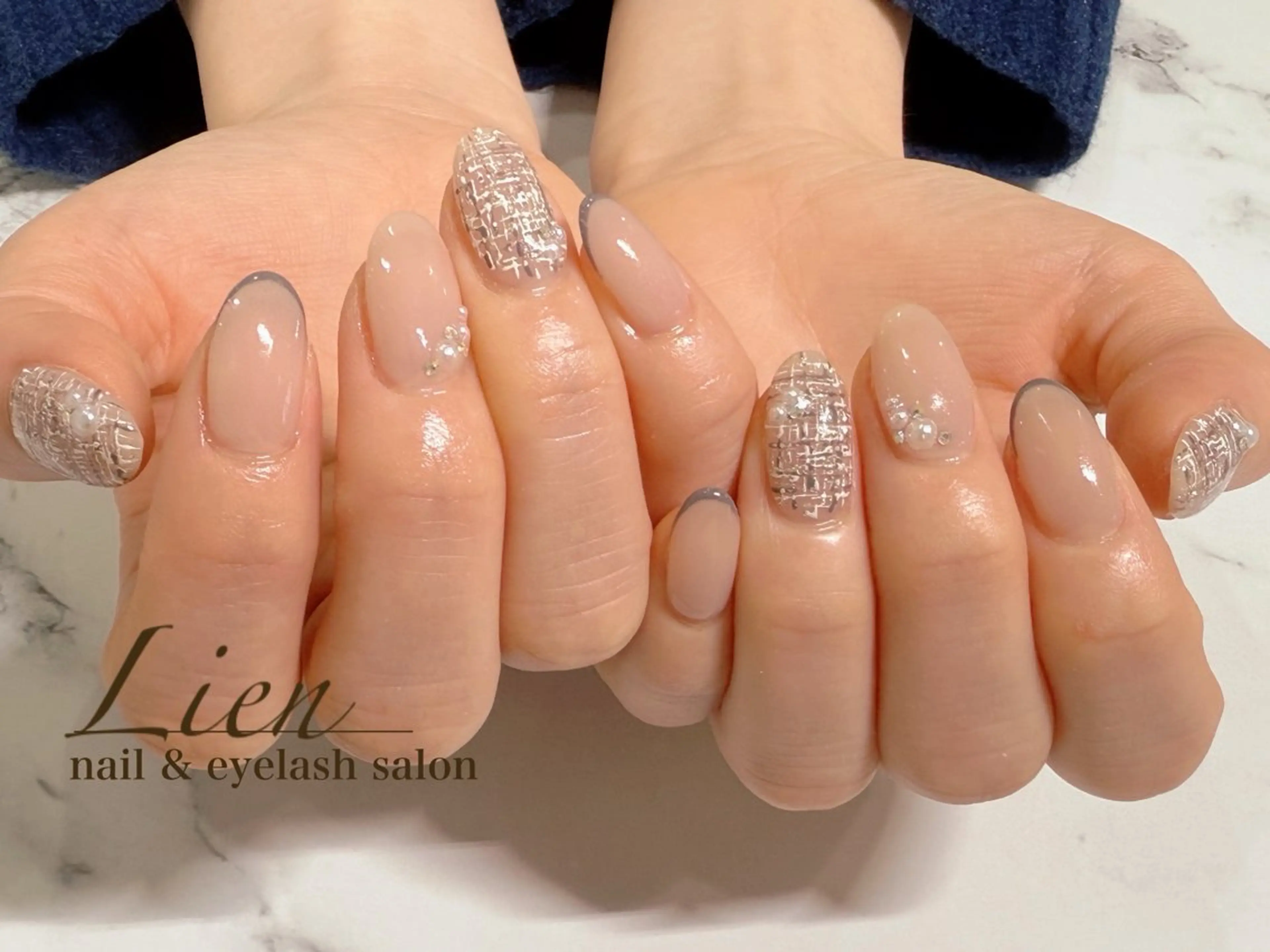 ネイル 長さ出し フットネイル フレンチネイル ジェルネイル ガラスフレンチ ハンドネイル Lien(リアン) 銀座駅6分のネイルデザイン