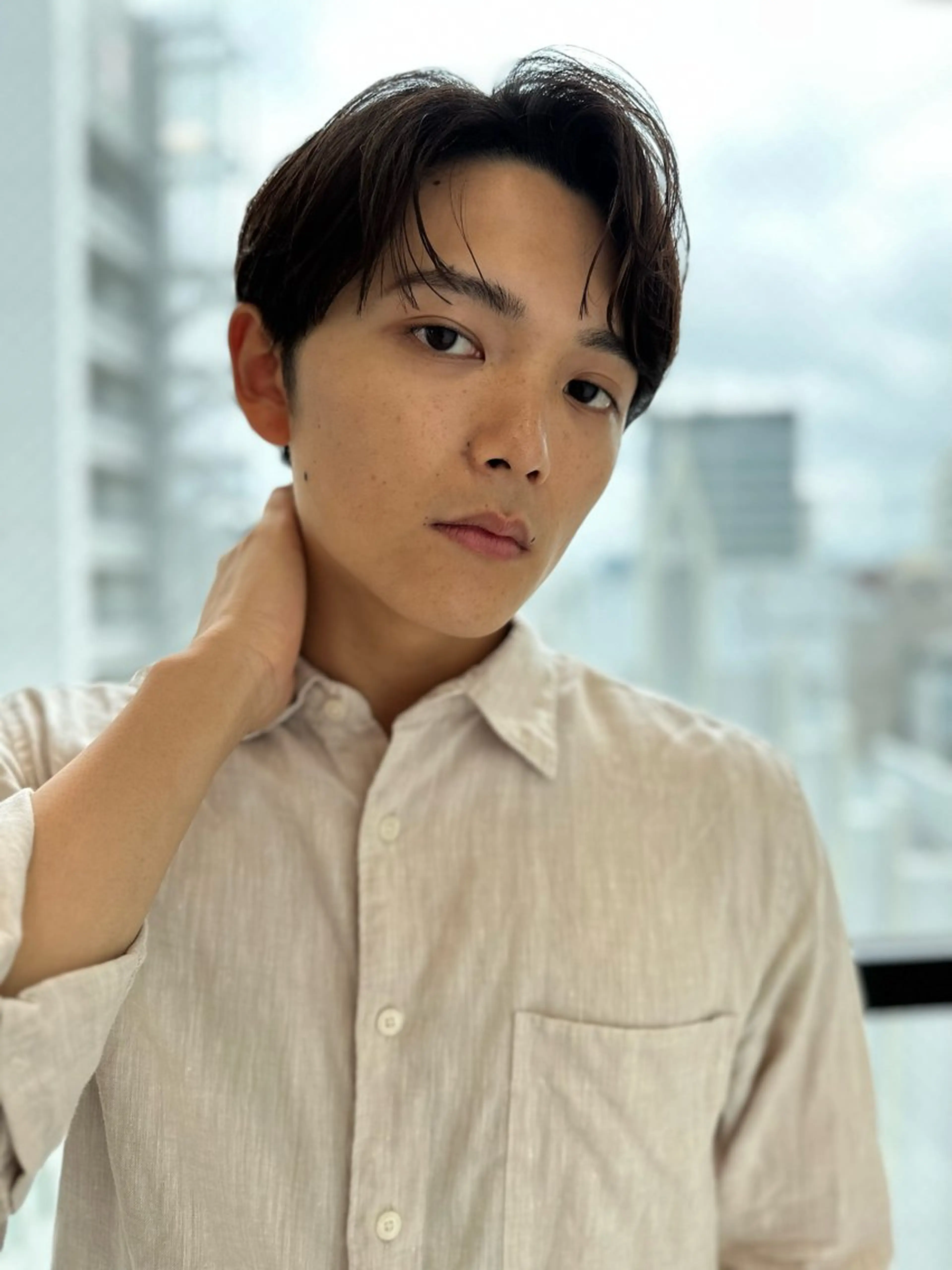 パーマ メンズ メンズパーマ ニュアンスパーマ RAF TOKYO所属・10月限定モニター 髪質改善美髪矯正のヘアスタイル