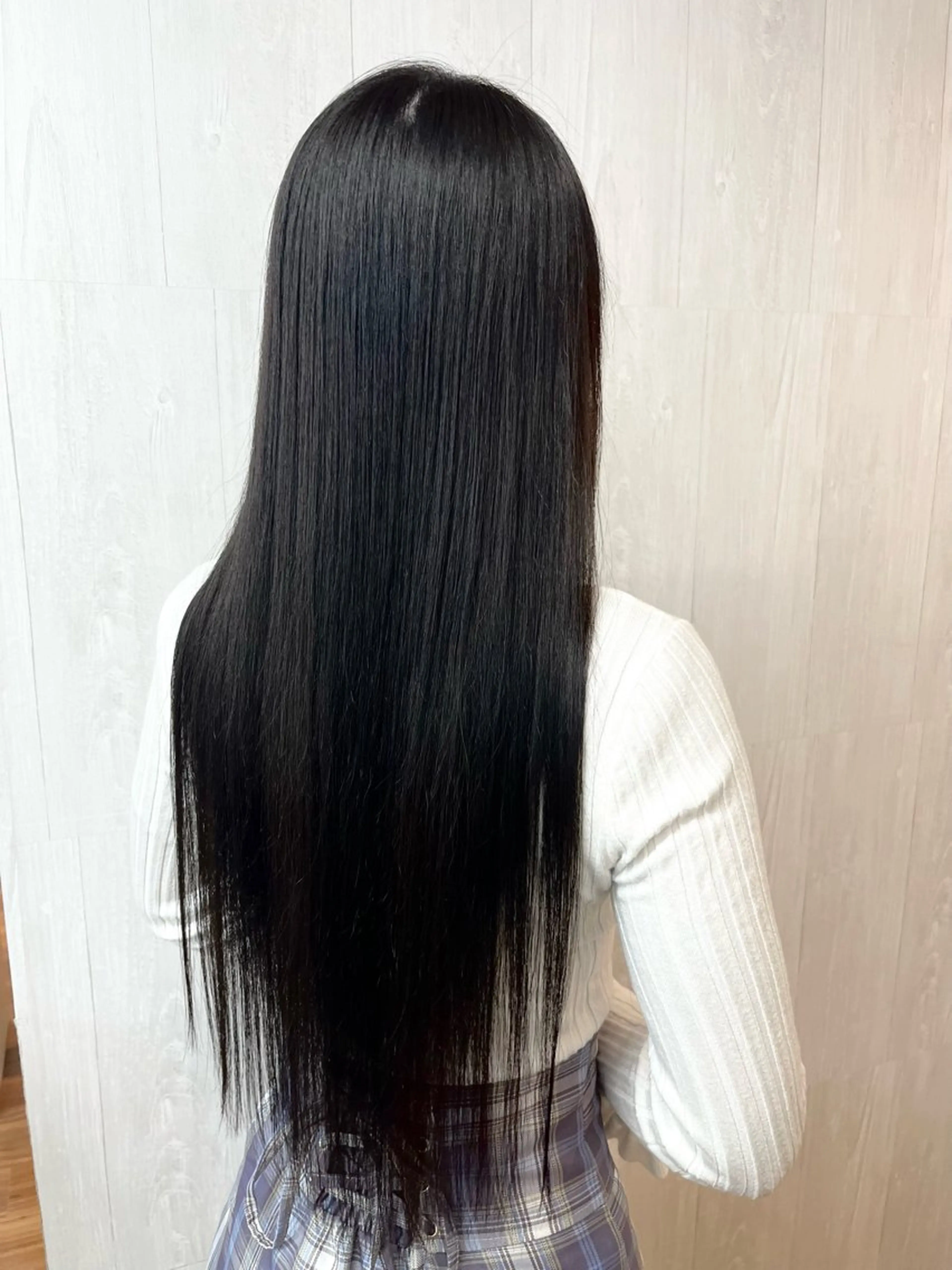 ロング カラー 黒髪 ロング ヘアカラー トリートメント GLOSS♡ ヤマガミコウジのヘアスタイル