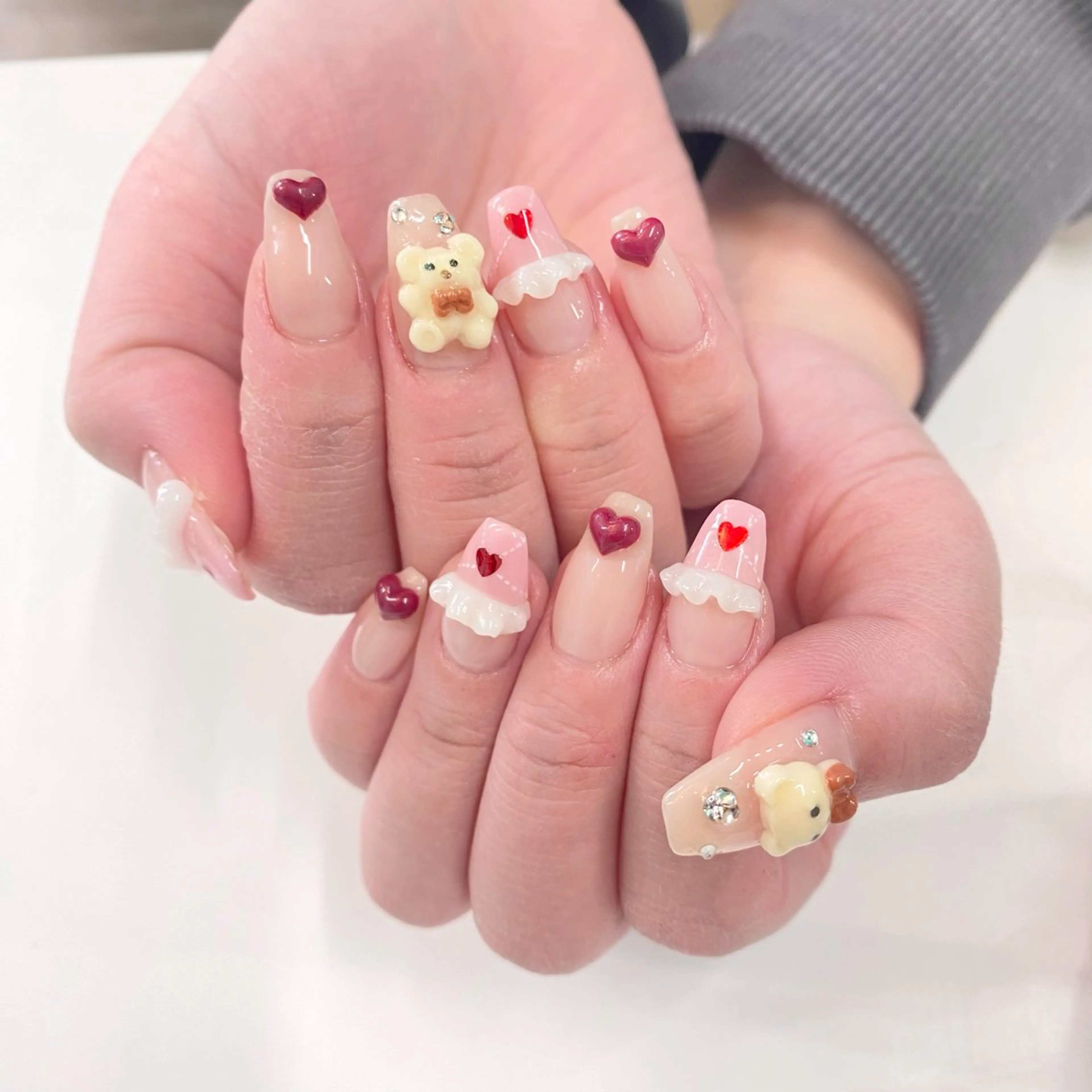 ネイル ハンドネイル Kira-ra所属・Kira-ra💎 KIRARIのネイルデザイン