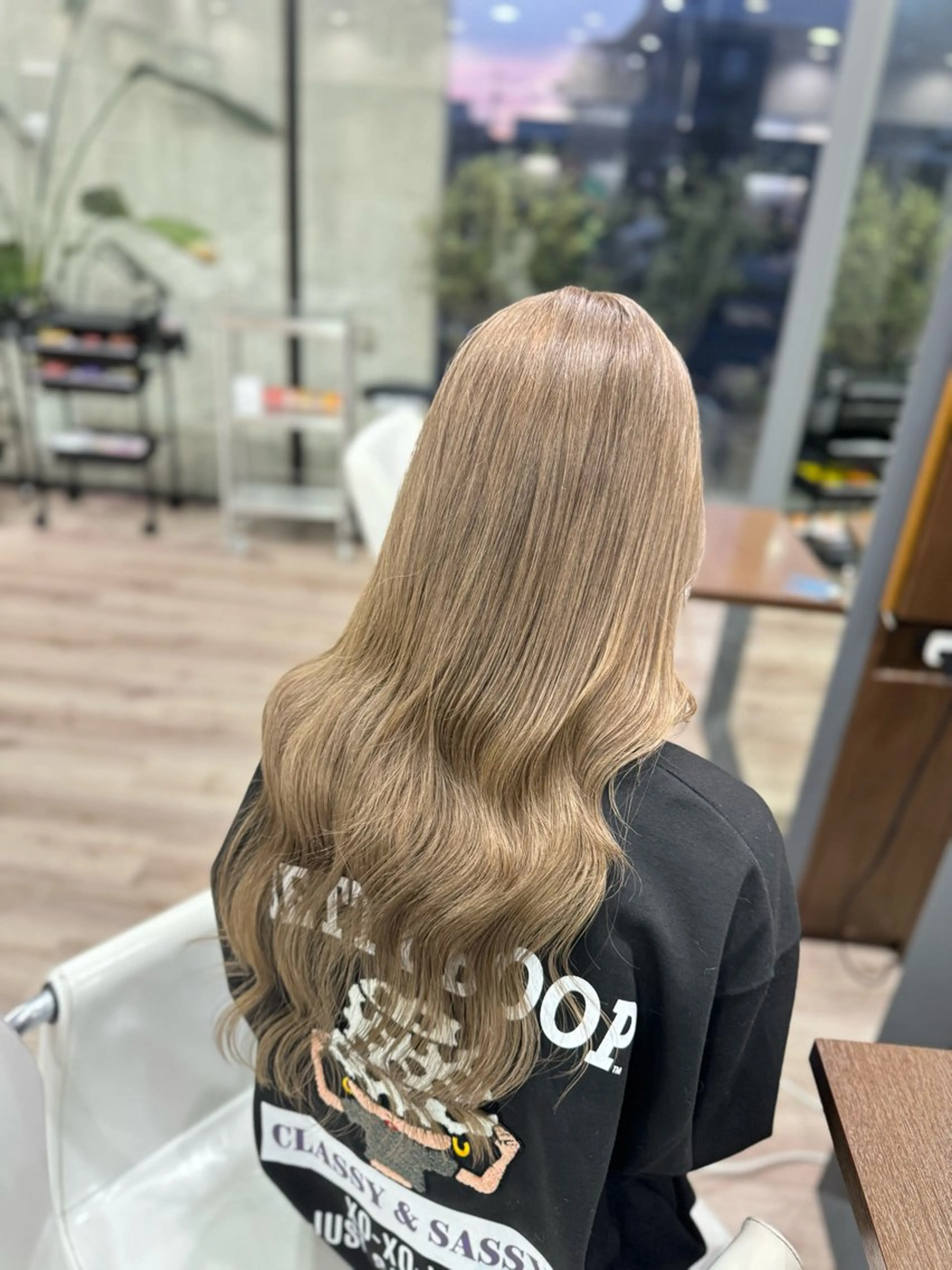 カラー ヘアカラー 小川 愛遥のヘアスタイル