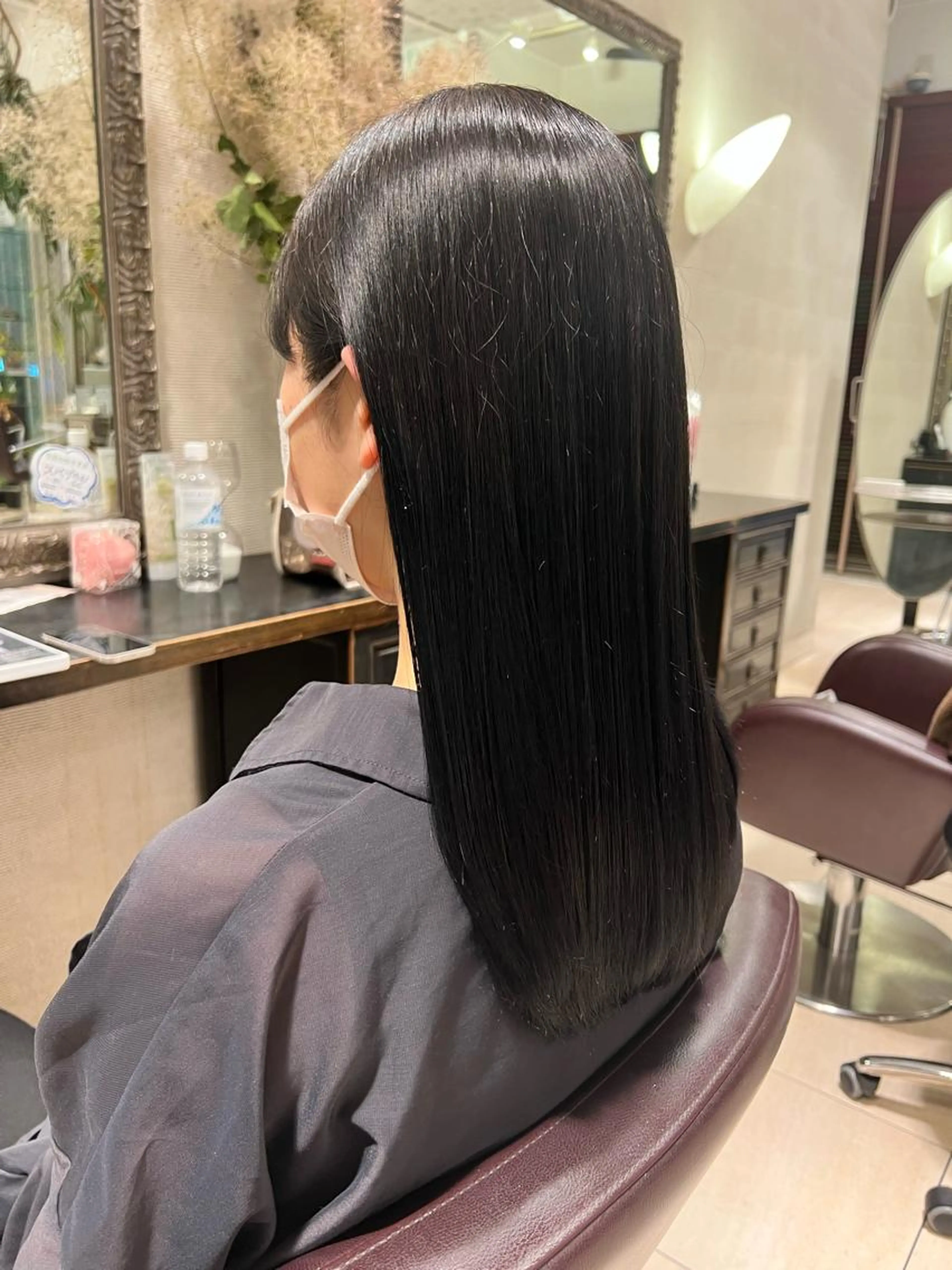 💡ストレートパーマ🪐（ofcosmetics補修剤使用）の写真
