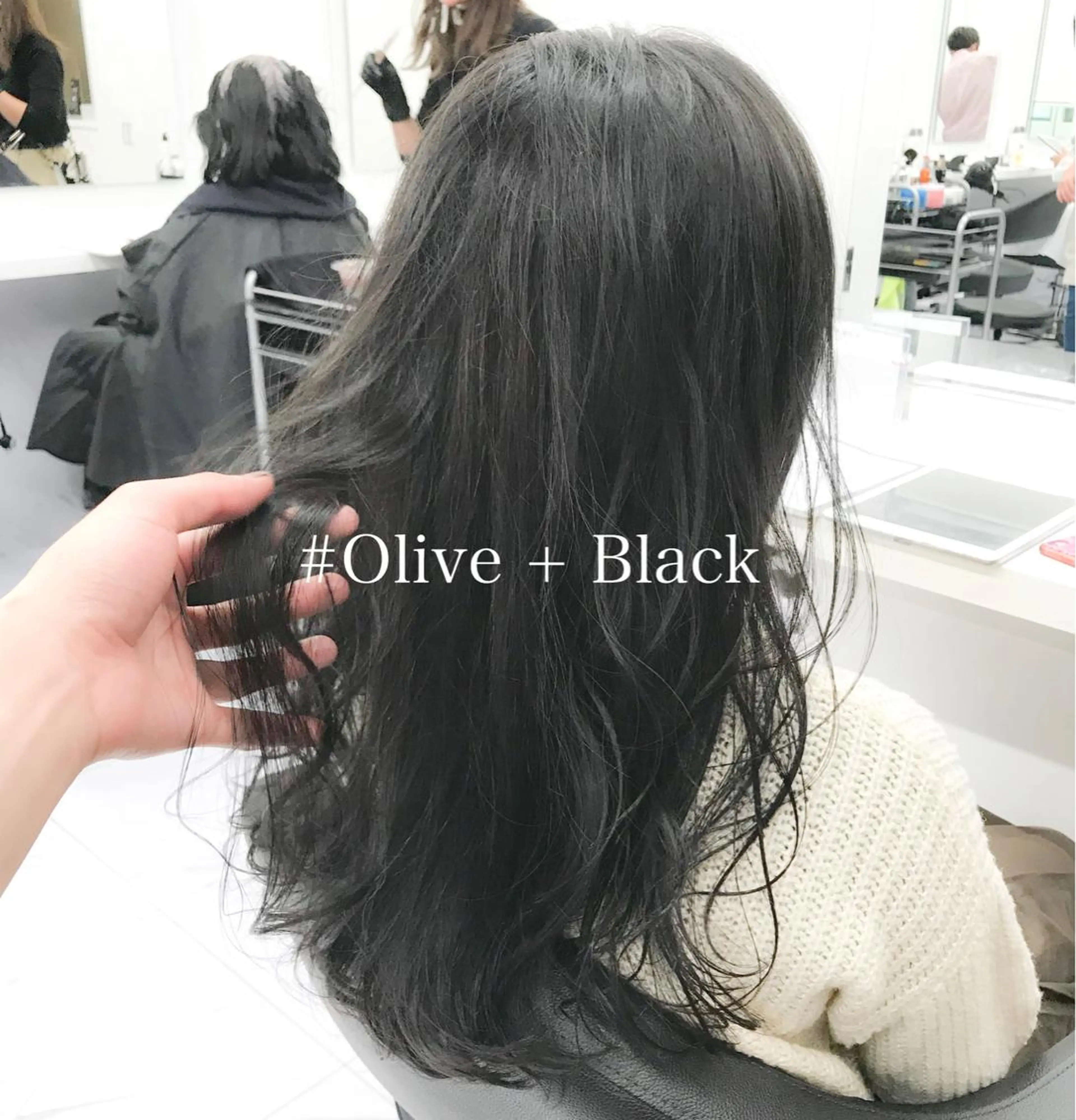 ロング カラー ヘアアレンジ 透明感カラー/ 韓国ヘア/縮毛矯正のヘアスタイル