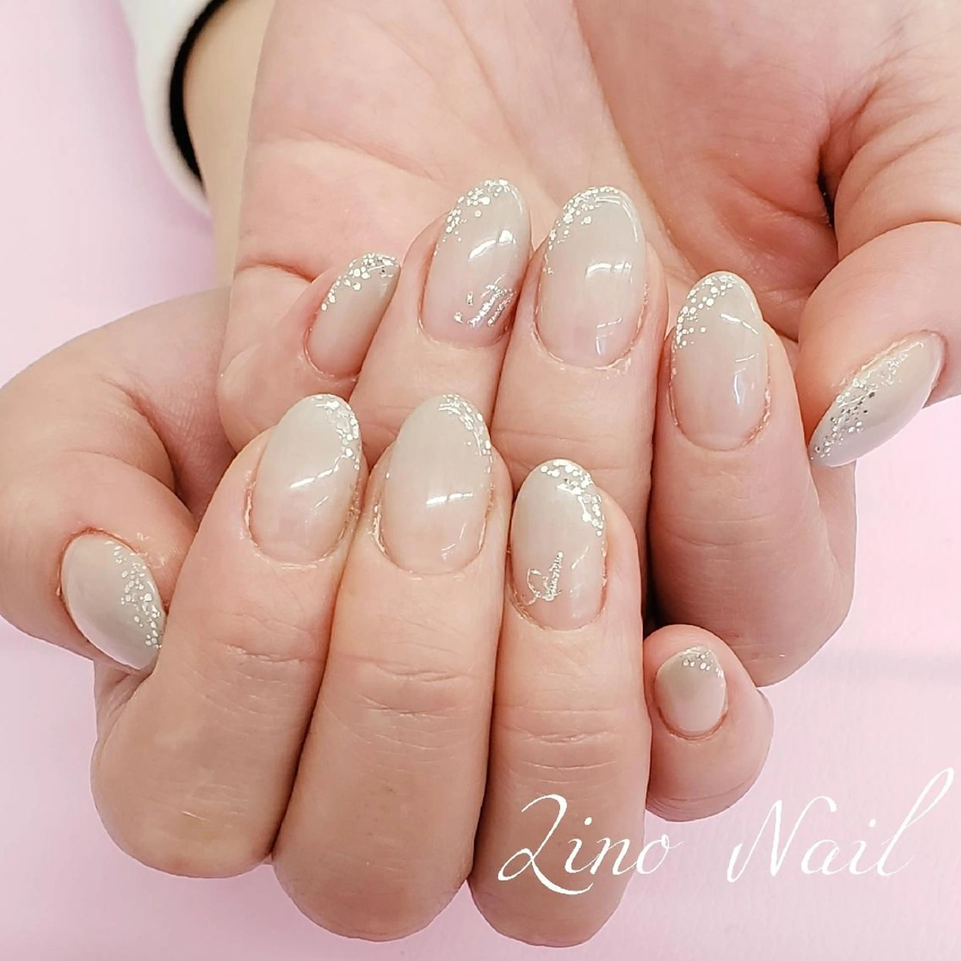 ネイル カジュアル ジェルネイル グラデーション キラキラネイル ラメ(グリッター) Lino Nailのネイルデザイン