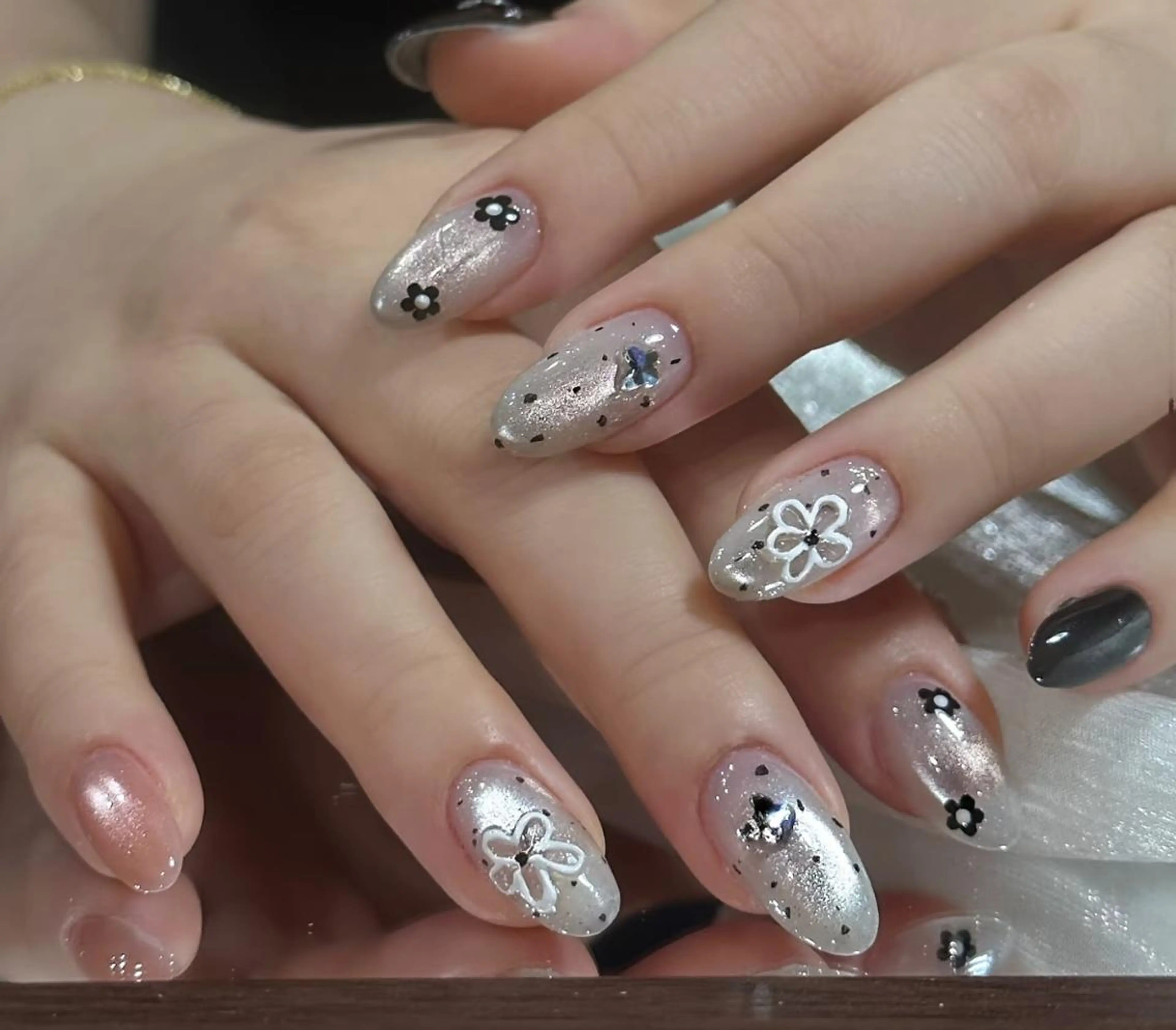 ネイル ハンドネイル Pure&Rich Nailのネイルデザイン