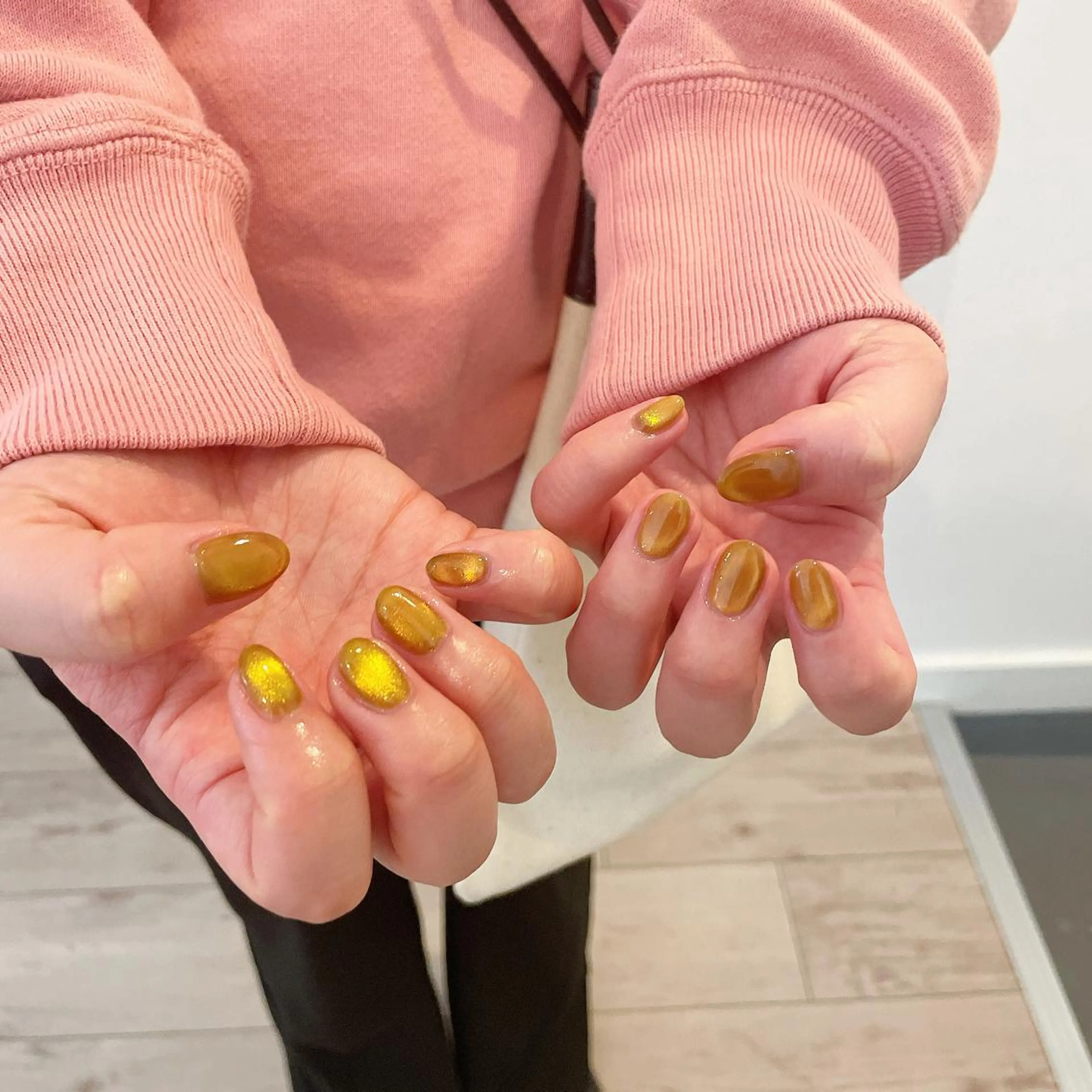 ネイル マグネットネイル ニュアンスネイル taro nailのネイルデザイン