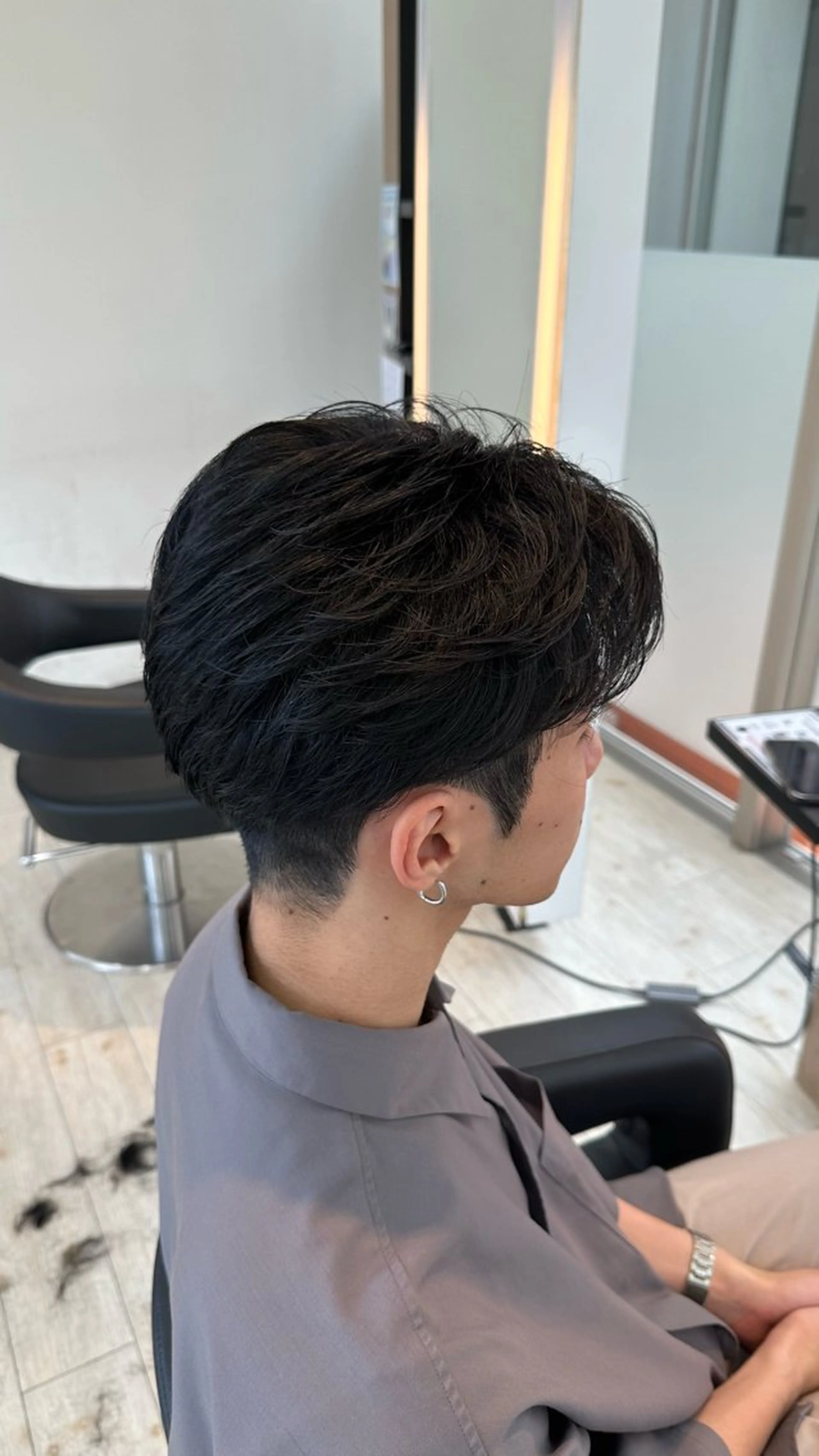 ✨️カルマ、フェザーパーマ + カット✂︎ + パーマ用ヘアトリートメント🫧の写真
