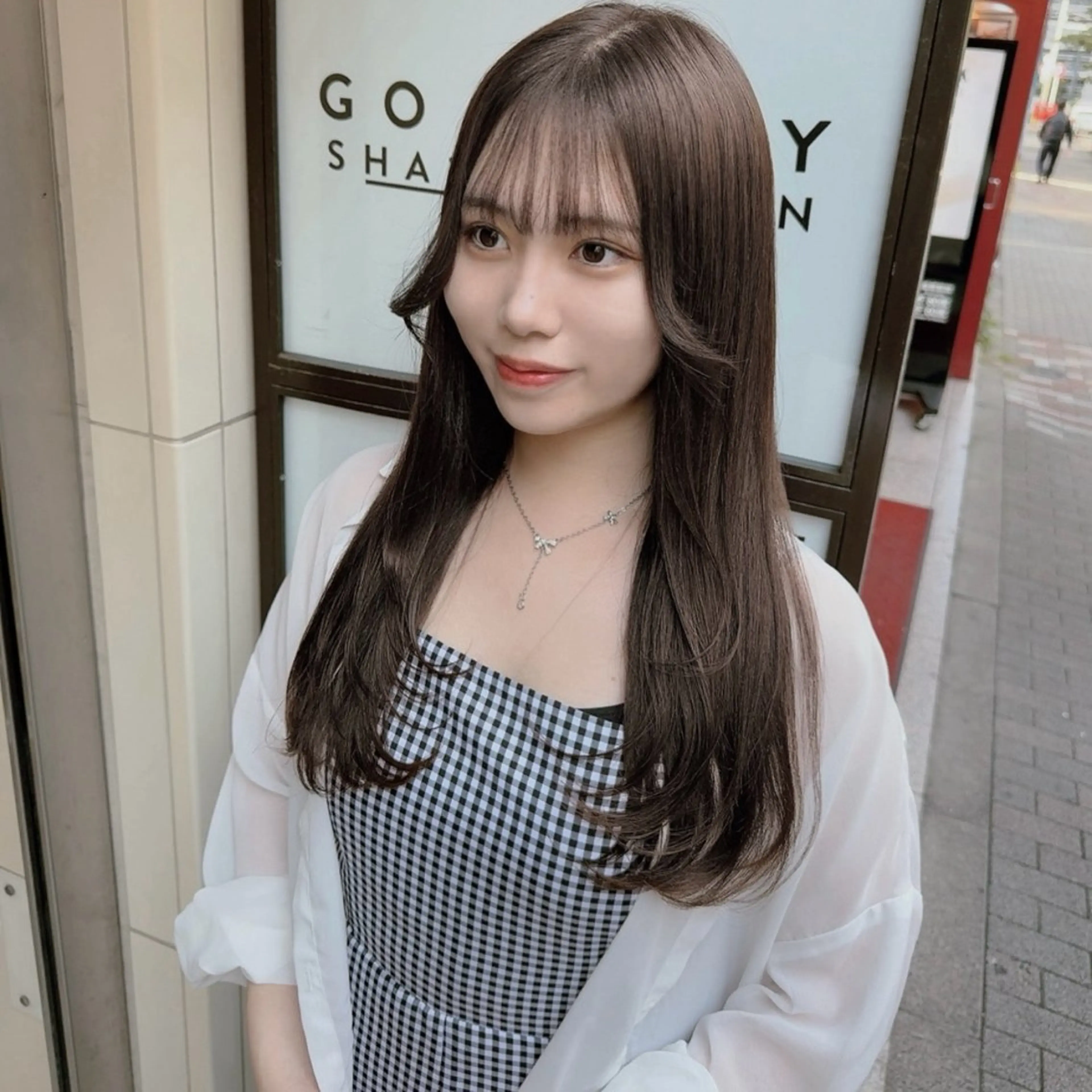 ミディアム ヘアカラー トリートメント サロウィン新宿三丁目East所属・💕夏モテ×上品色気 モテヘア💕山田航介のヘアスタイル