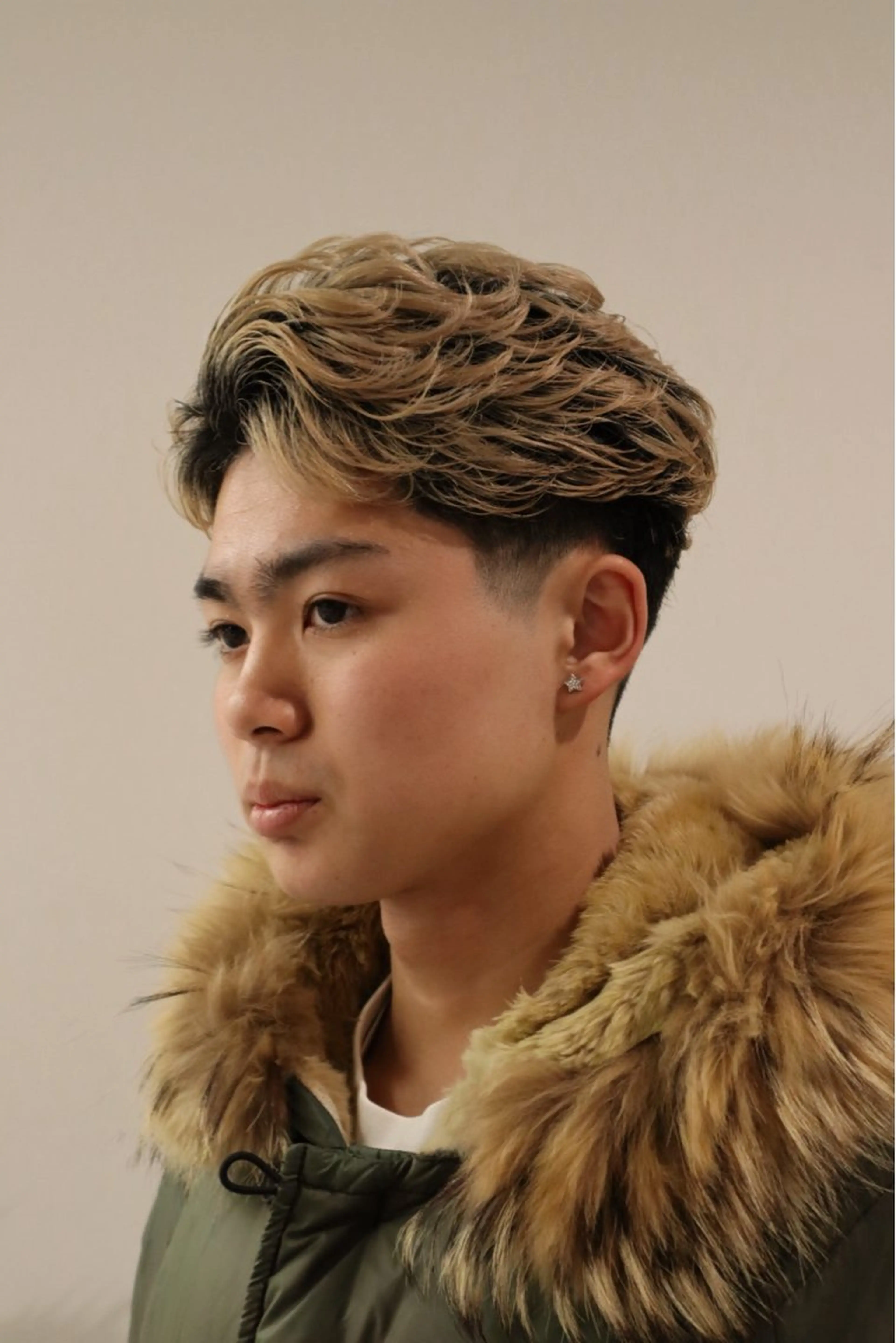 ショート パーマ メンズ カット パーマ トリートメント ヘアセット メンズ特化   西野 晴紀のヘアスタイル