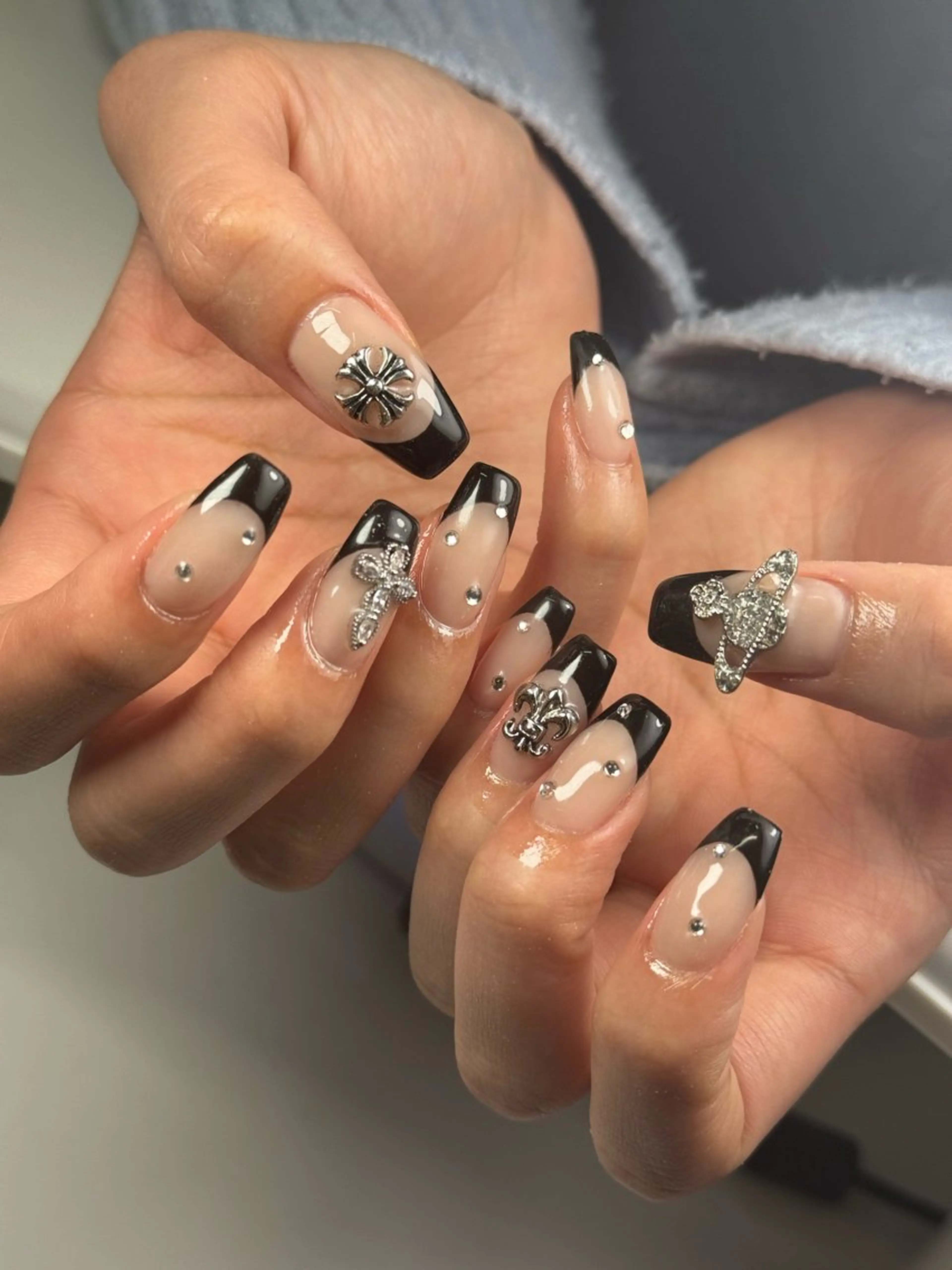 ネイル ハンドネイル Nail Salon L'arc所属・💊大阪/南船場 monica🧠のネイルデザイン