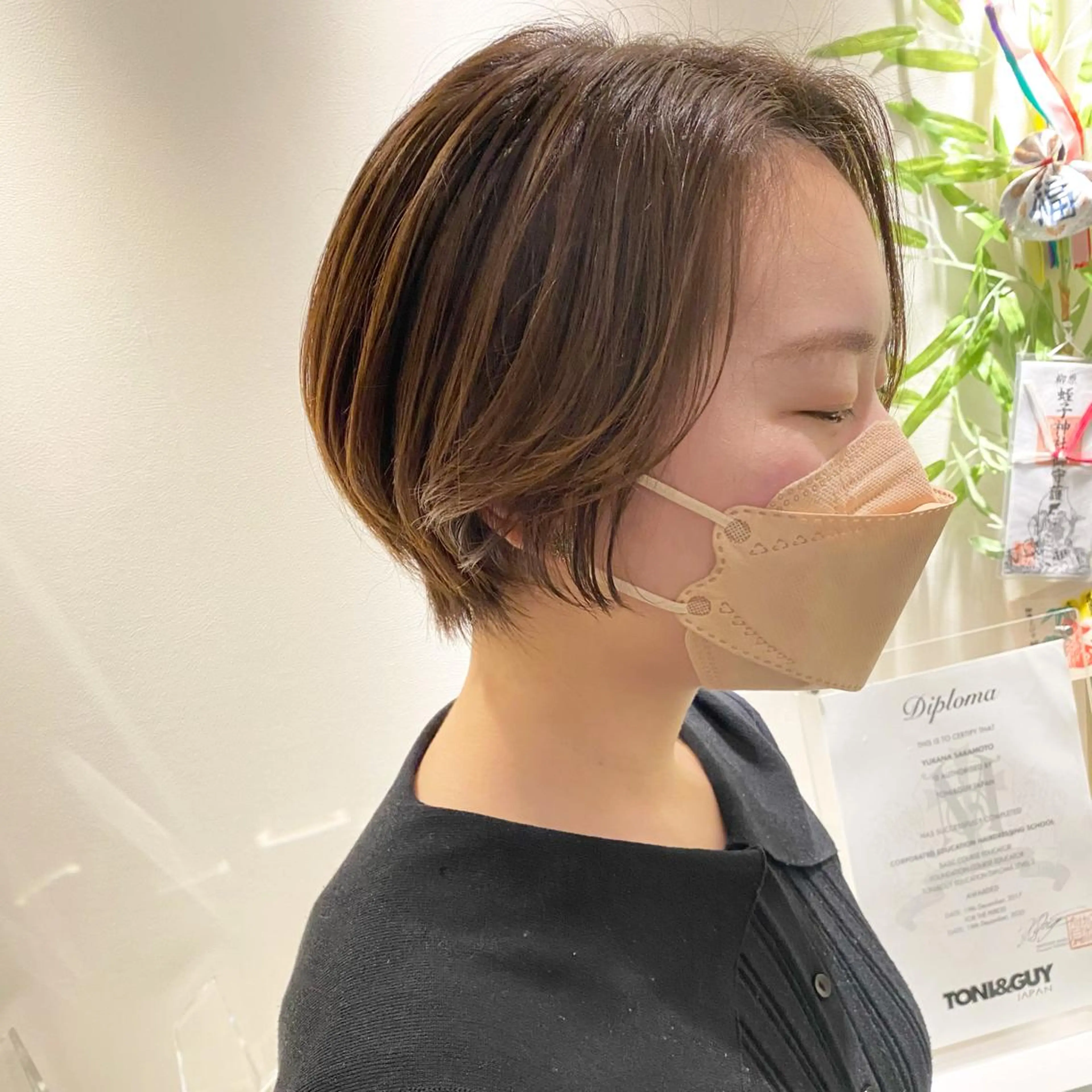 ショート アッシュ ボブ 髪質改善 レイヤーカット ショートヘア カット ヘアカラー トリートメント ショート〜ミディアム 喜多司のヘアスタイル