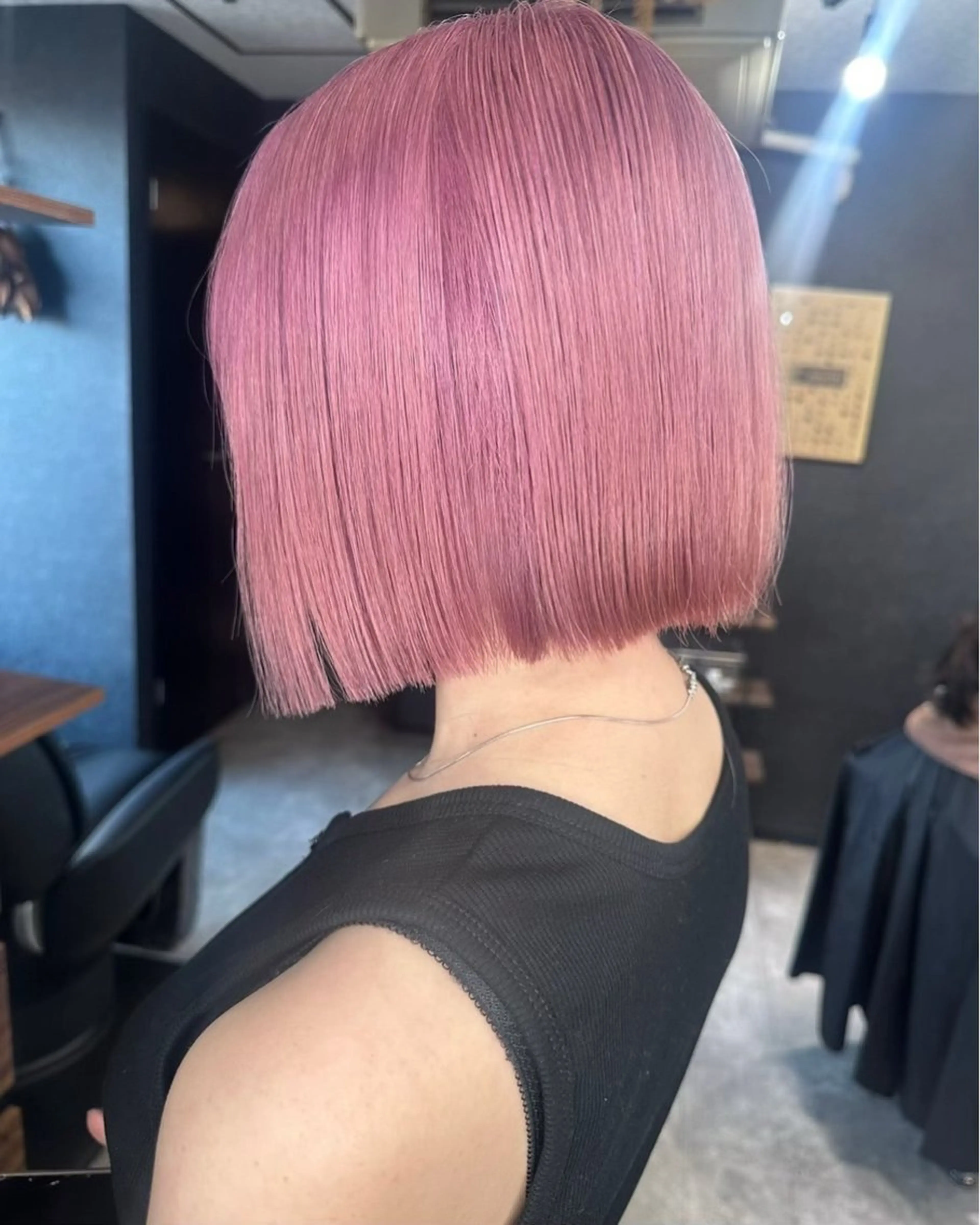 カラー ピンクカラー ヘアカラー 西村 桃花のヘアスタイル