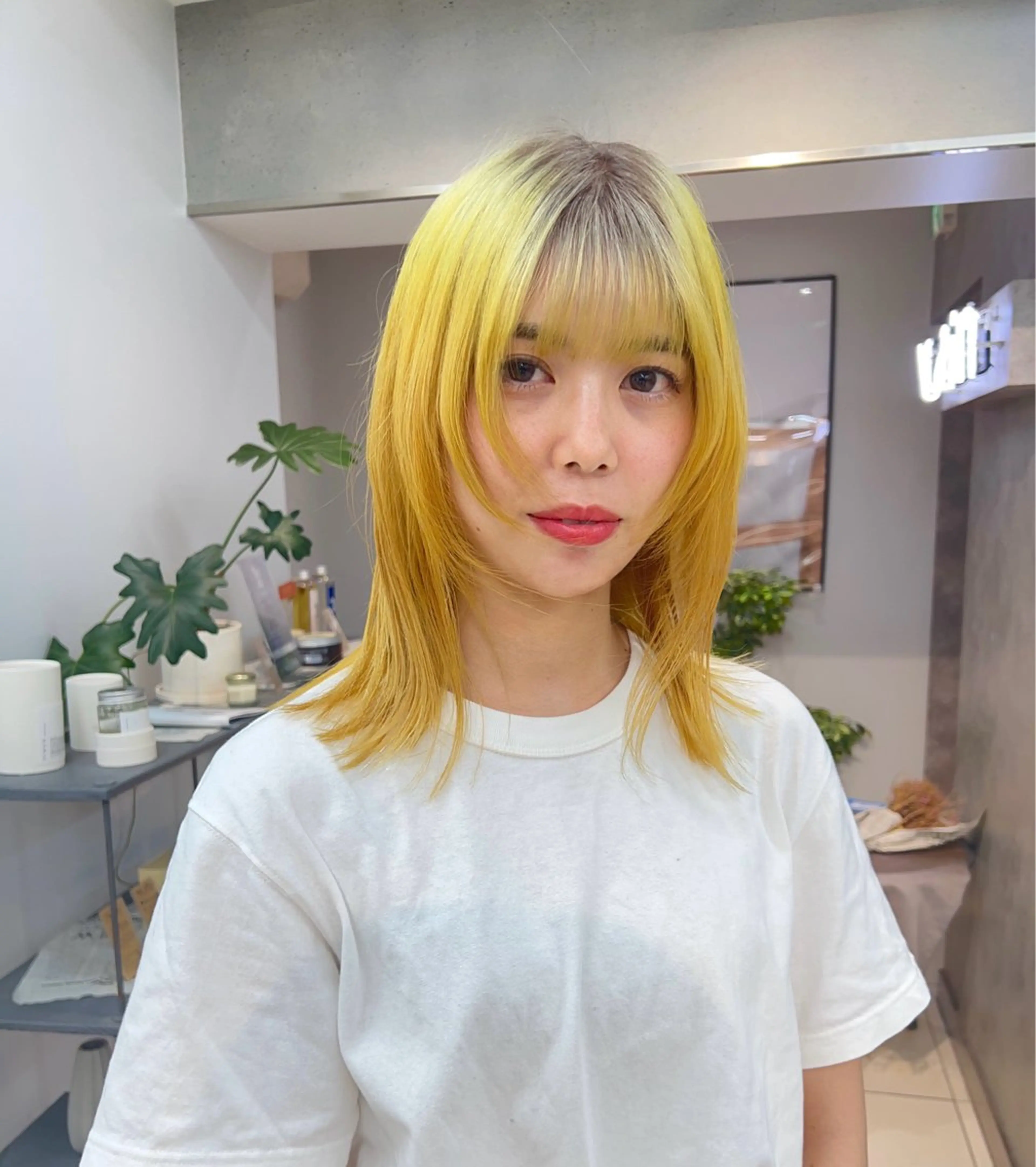 ショート カラー カット ヘアカラー ハイトーンカラー/ さらさのヘアスタイル