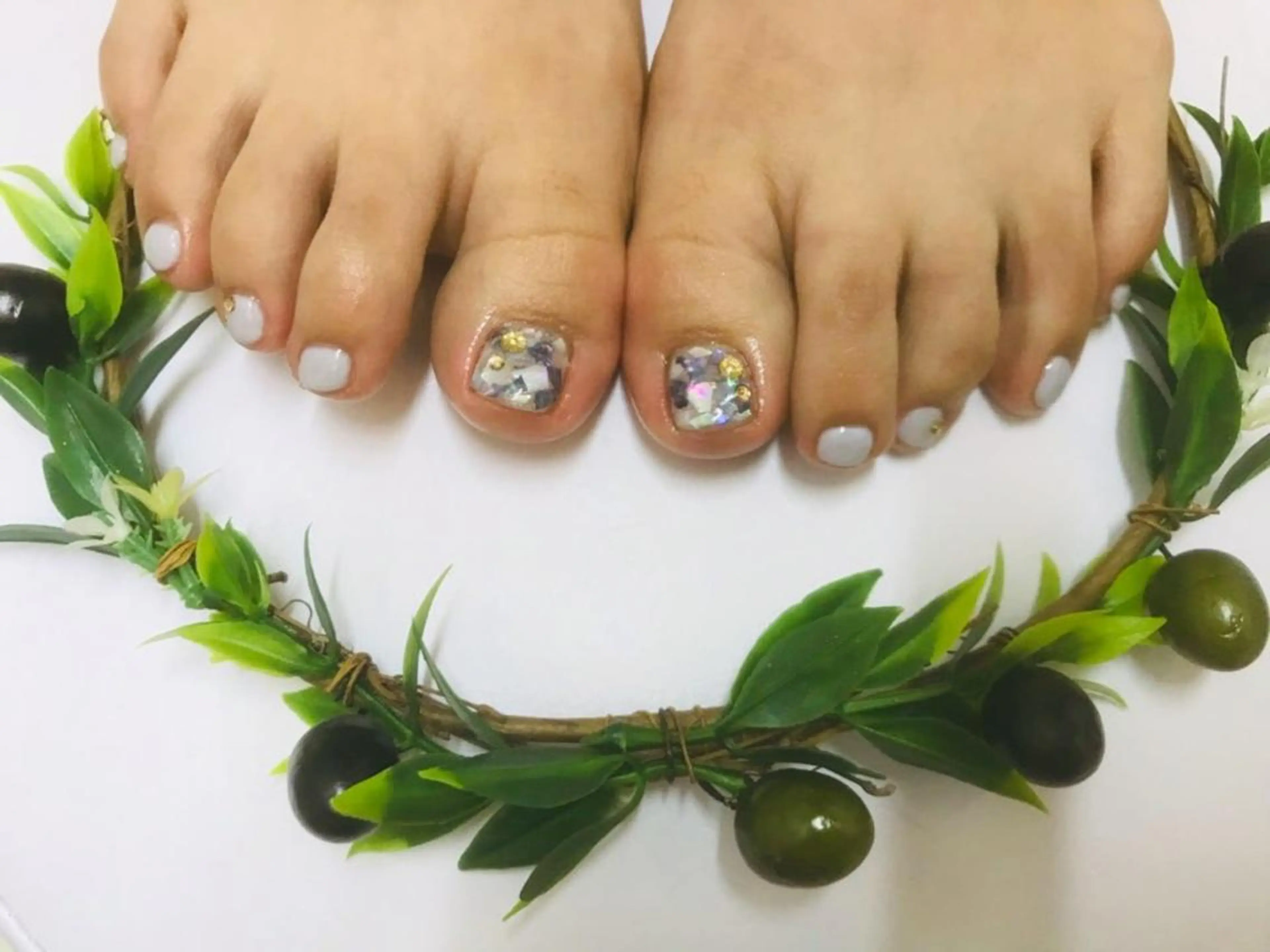 ネイル Olivia アイラッシュのマツエク・マツパデザイン