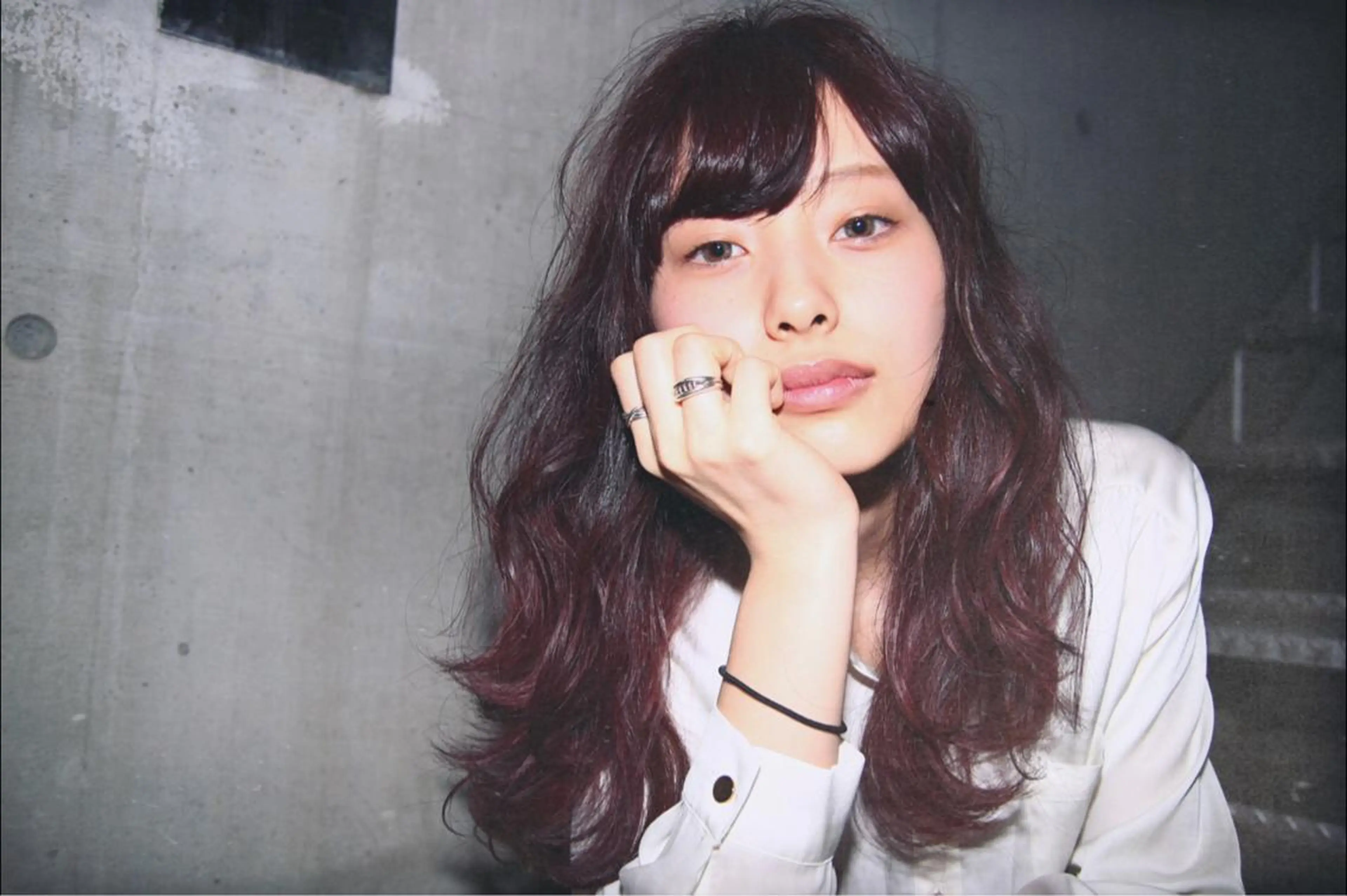 セミロング カラー グラデーションカラー バイオレットカラー エクステ（レミー毛） NINEのヘアスタイル