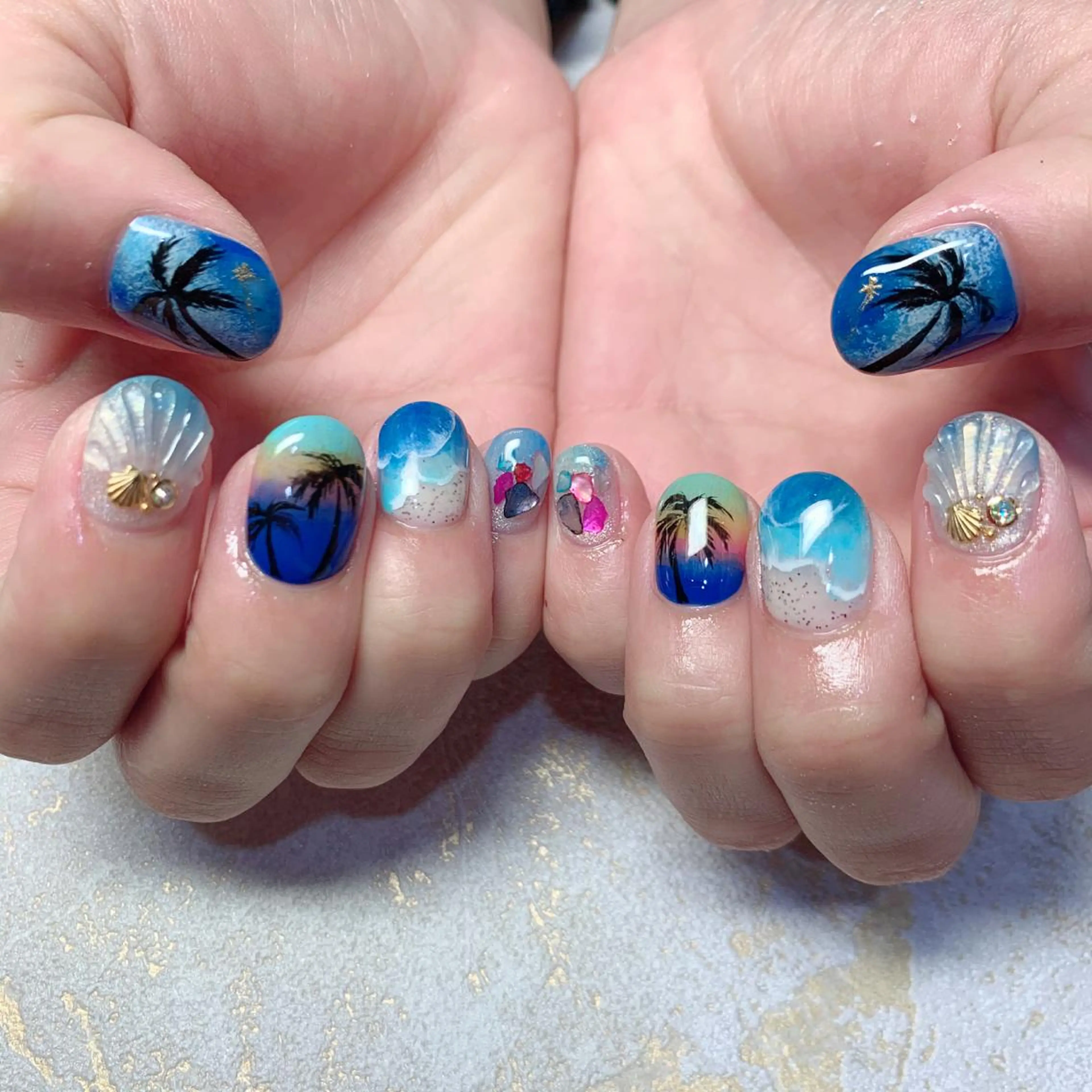 ネイル 春日井ネイルサロン iroのネイルデザイン