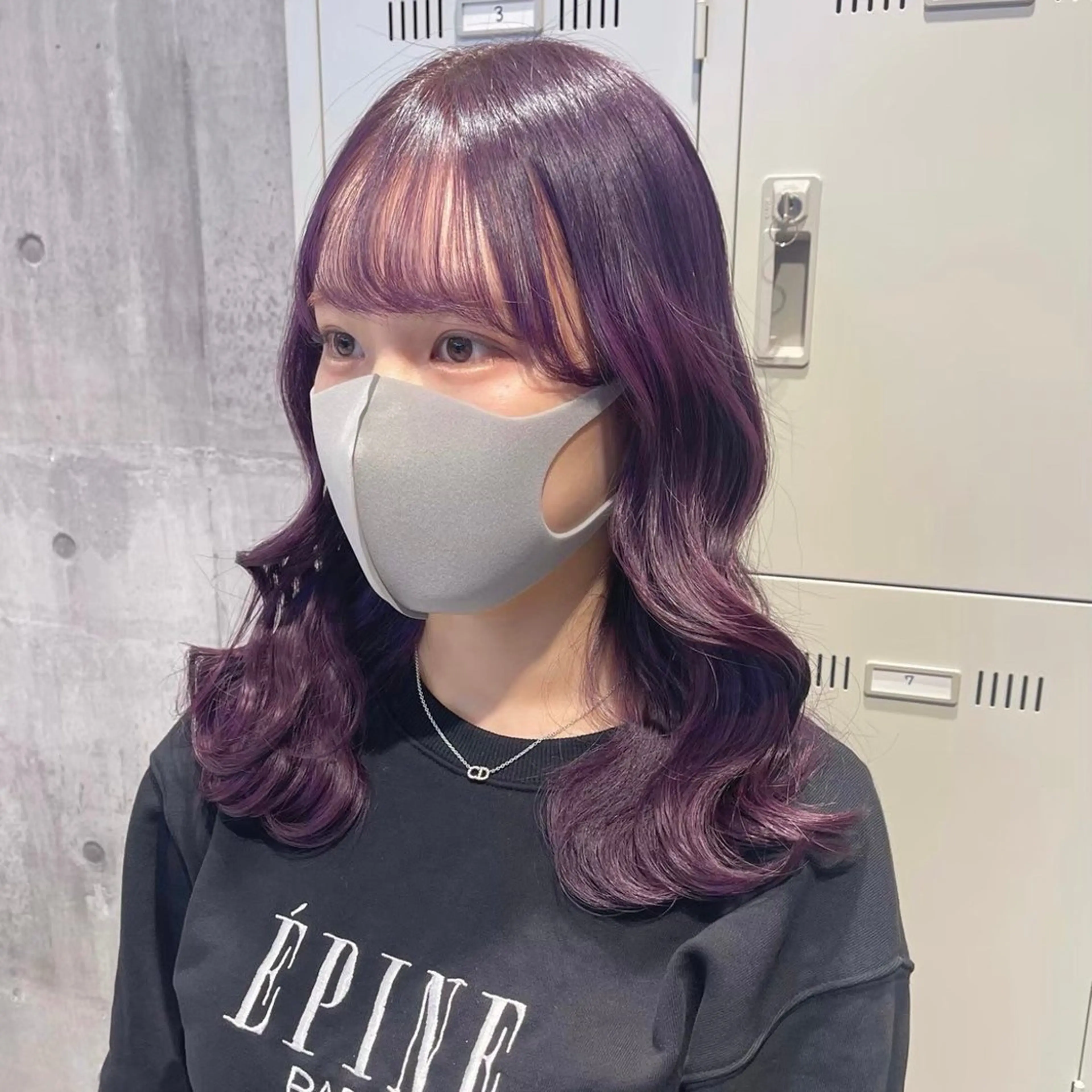 セミロング カラー ヘアアレンジ ヘアカラー トリートメント 👑高評価多数エク ステ×ハイトーン唯澄のヘアスタイル