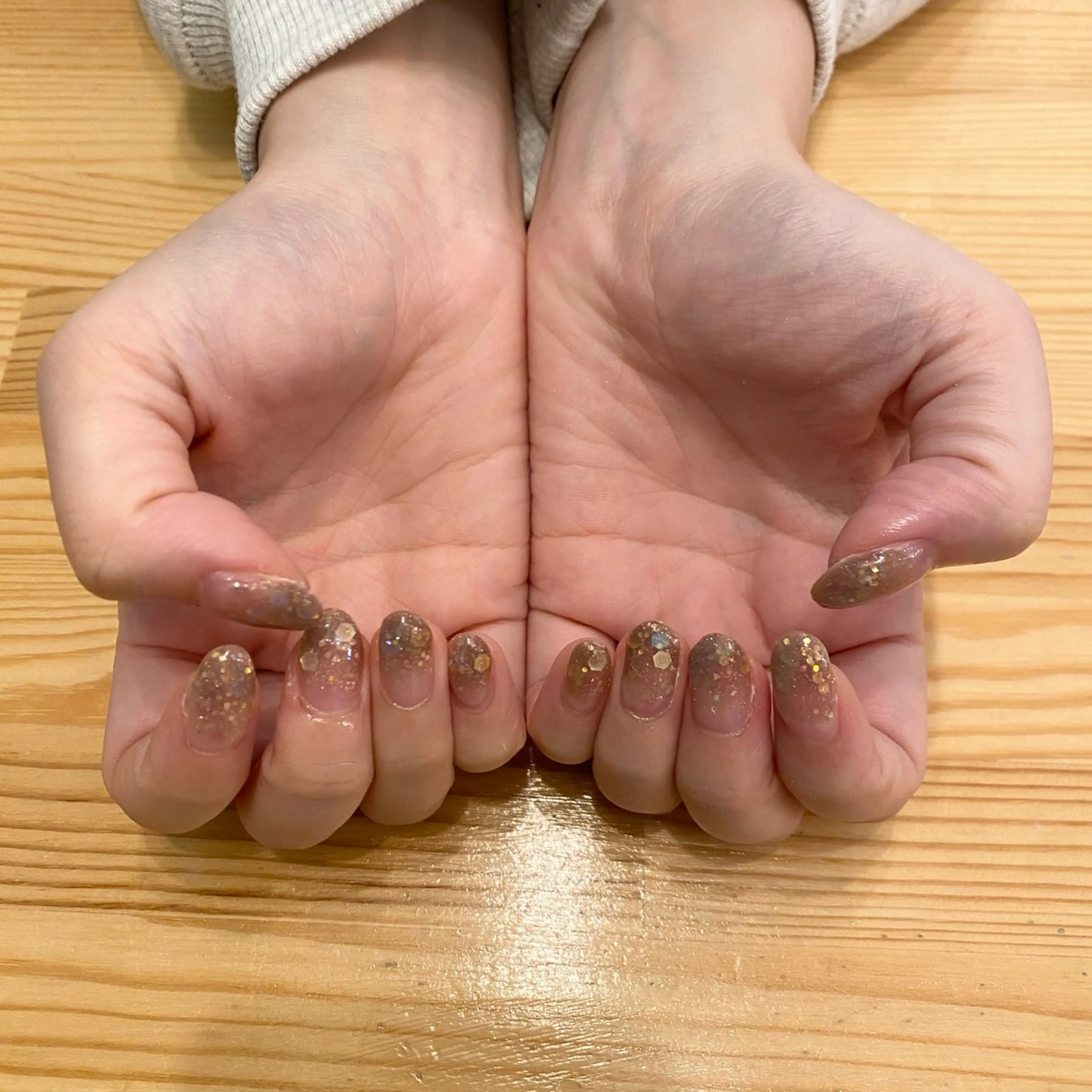 ネイル グラデーション Nail Alaia 妙典店💛Saraのネイルデザイン