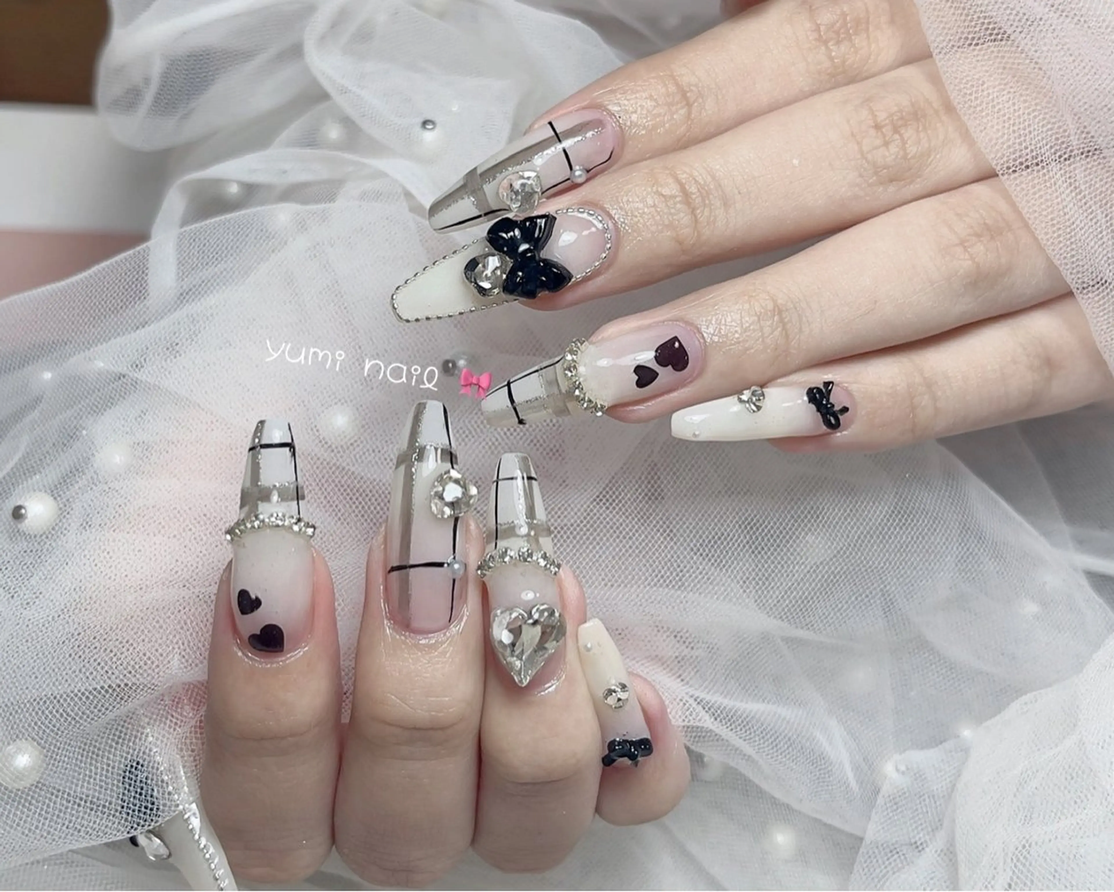 ネイル ハンドネイル 𝐲𝐮𝐦𝐢🎀 デザイン長さ出し専門のネイルデザイン