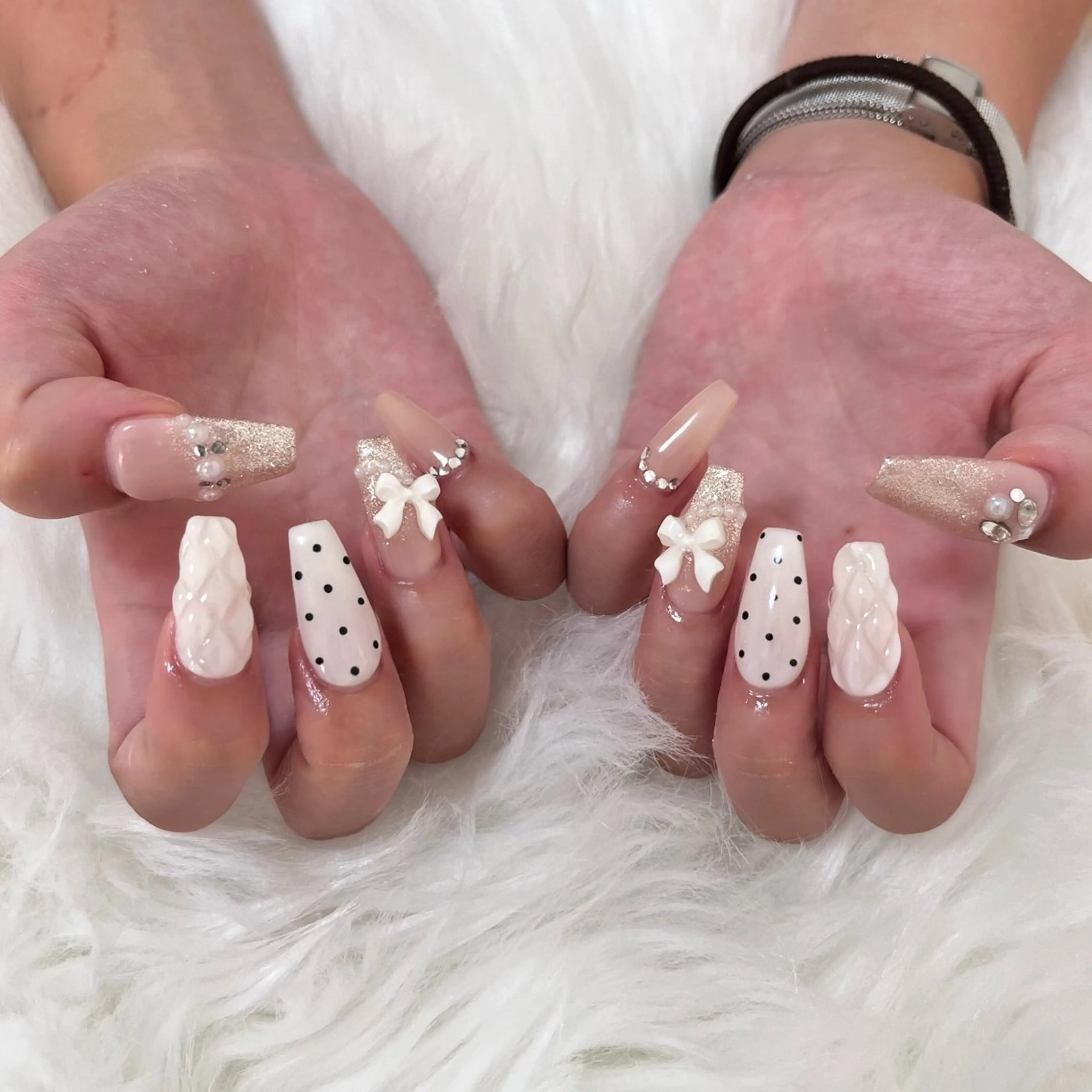 ネイル ドット 長さ出し ラメ(グリッター) ラメグラデーション 持ち込み ハンドネイル moca.nail mocaのネイルデザイン