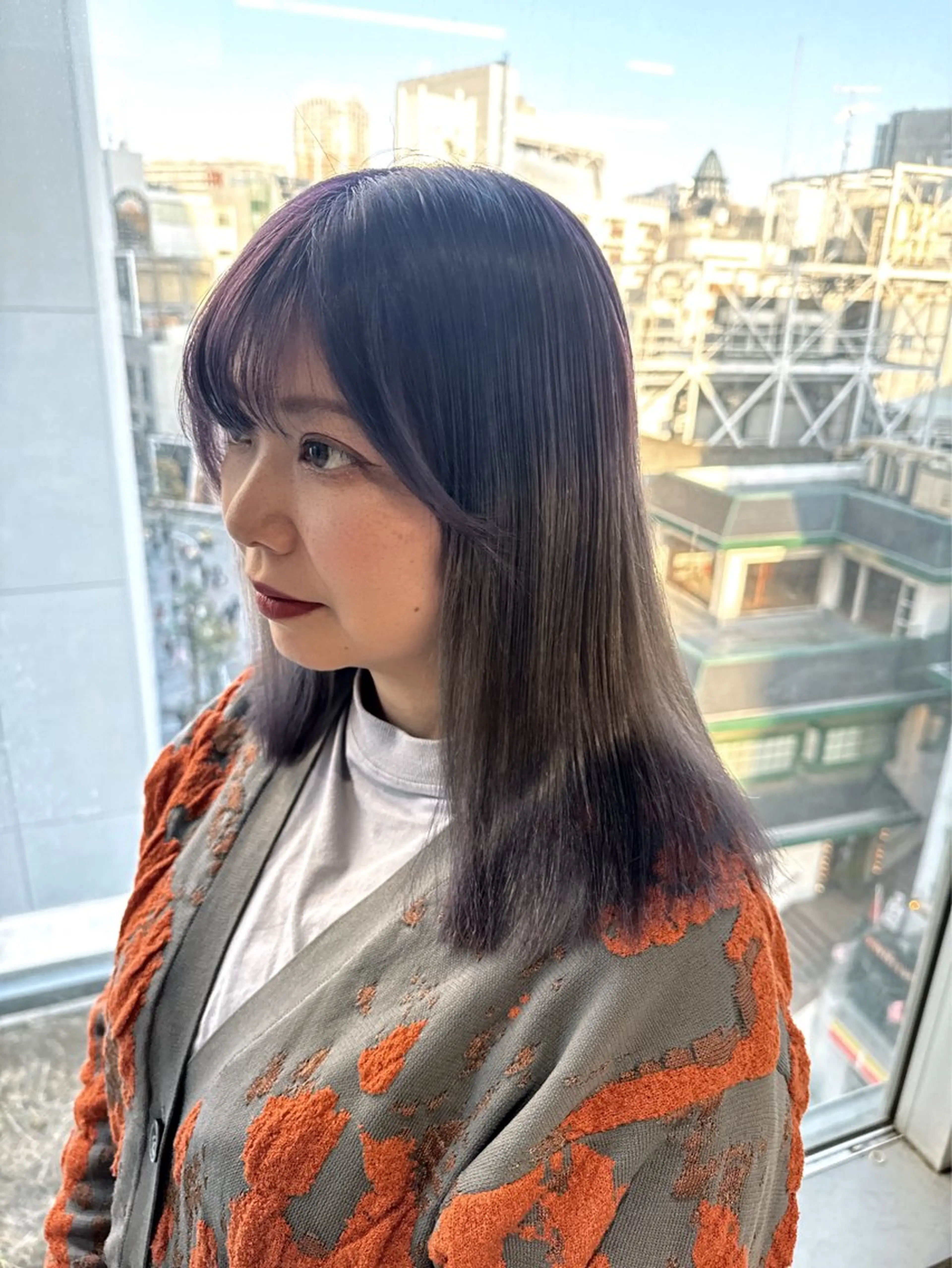 セミロング カラー デザインカラー カット ヘアカラー トリートメント 透明感カラー✨艶髪 制作🌱山根あゆみのヘアスタイル