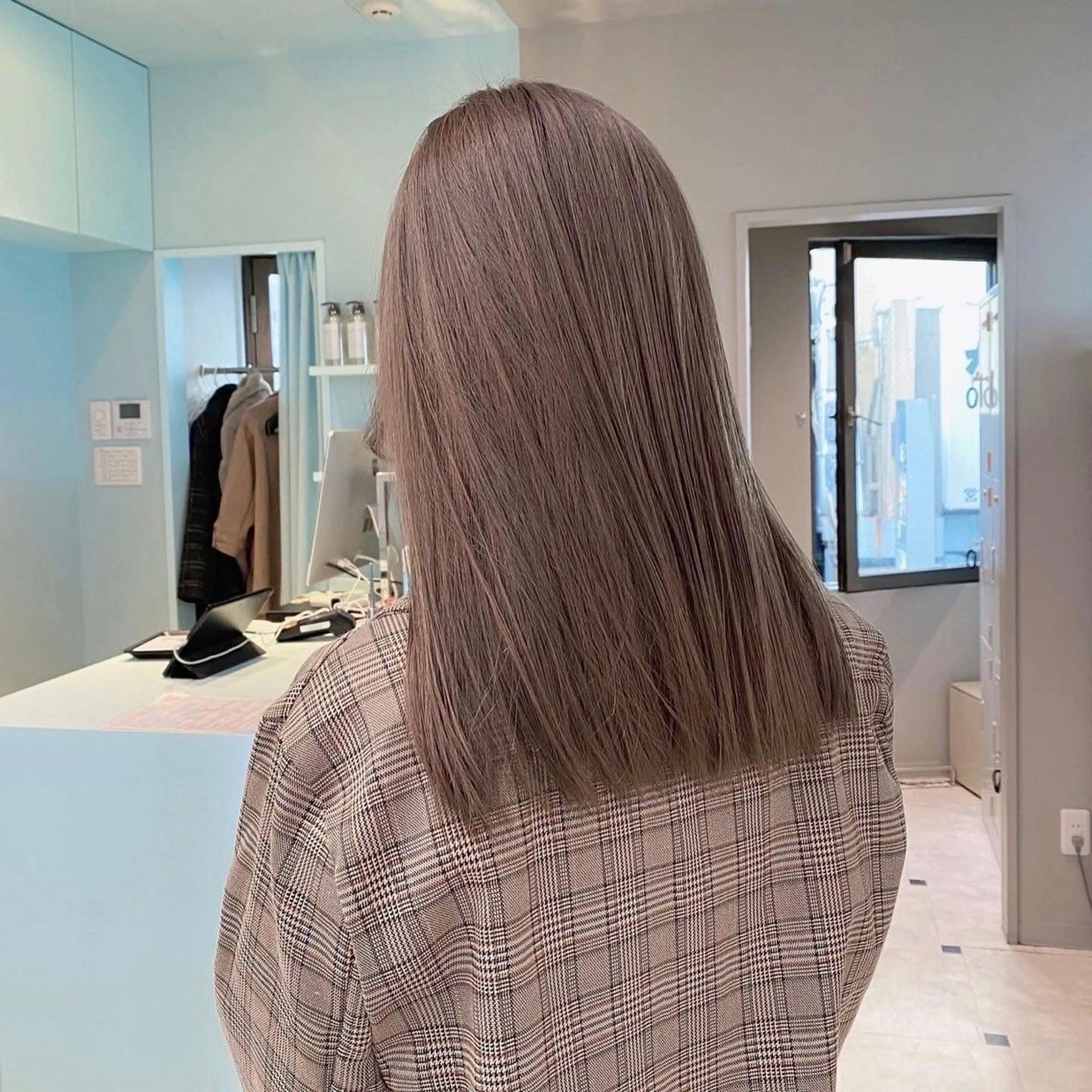 ミディアム ブラウンベージュ🤎 ブリーチなし🤎のヘアスタイル