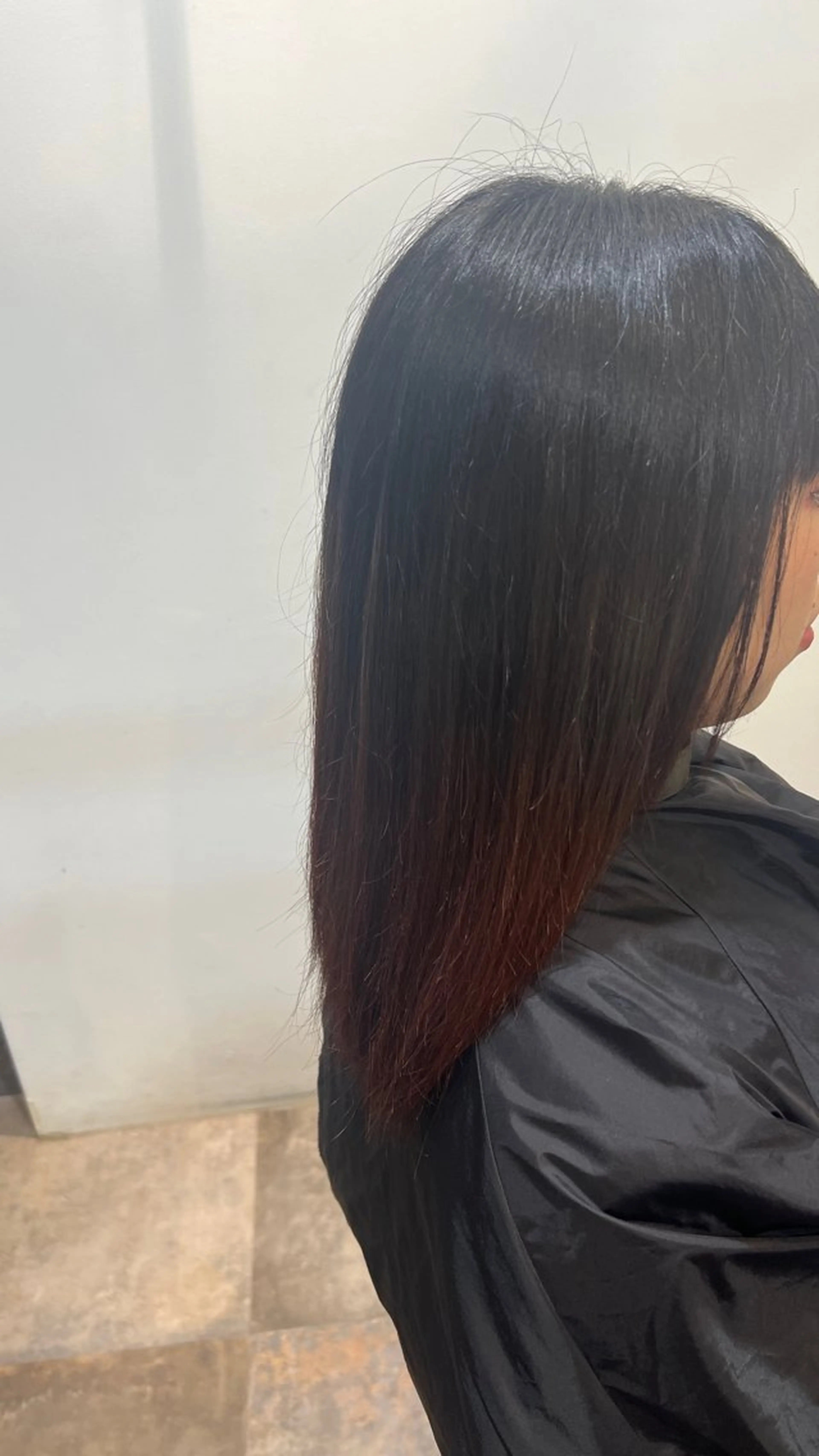 カラー et DOUCE所属・米山 すずののヘアスタイル