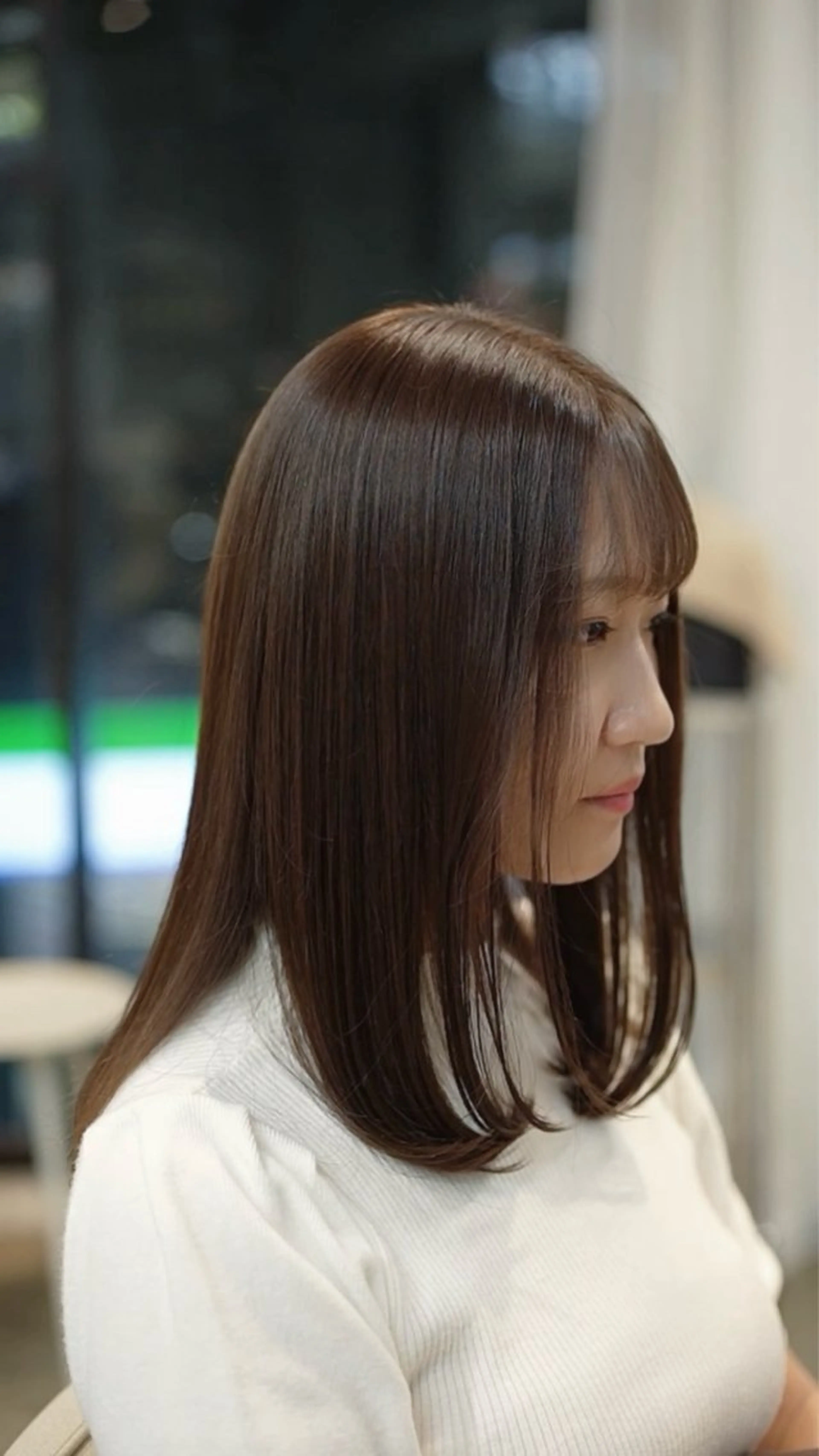 セミロング カラー ヘアカラー 🇰🇷カ ット透明感カラー💐のヘアスタイル