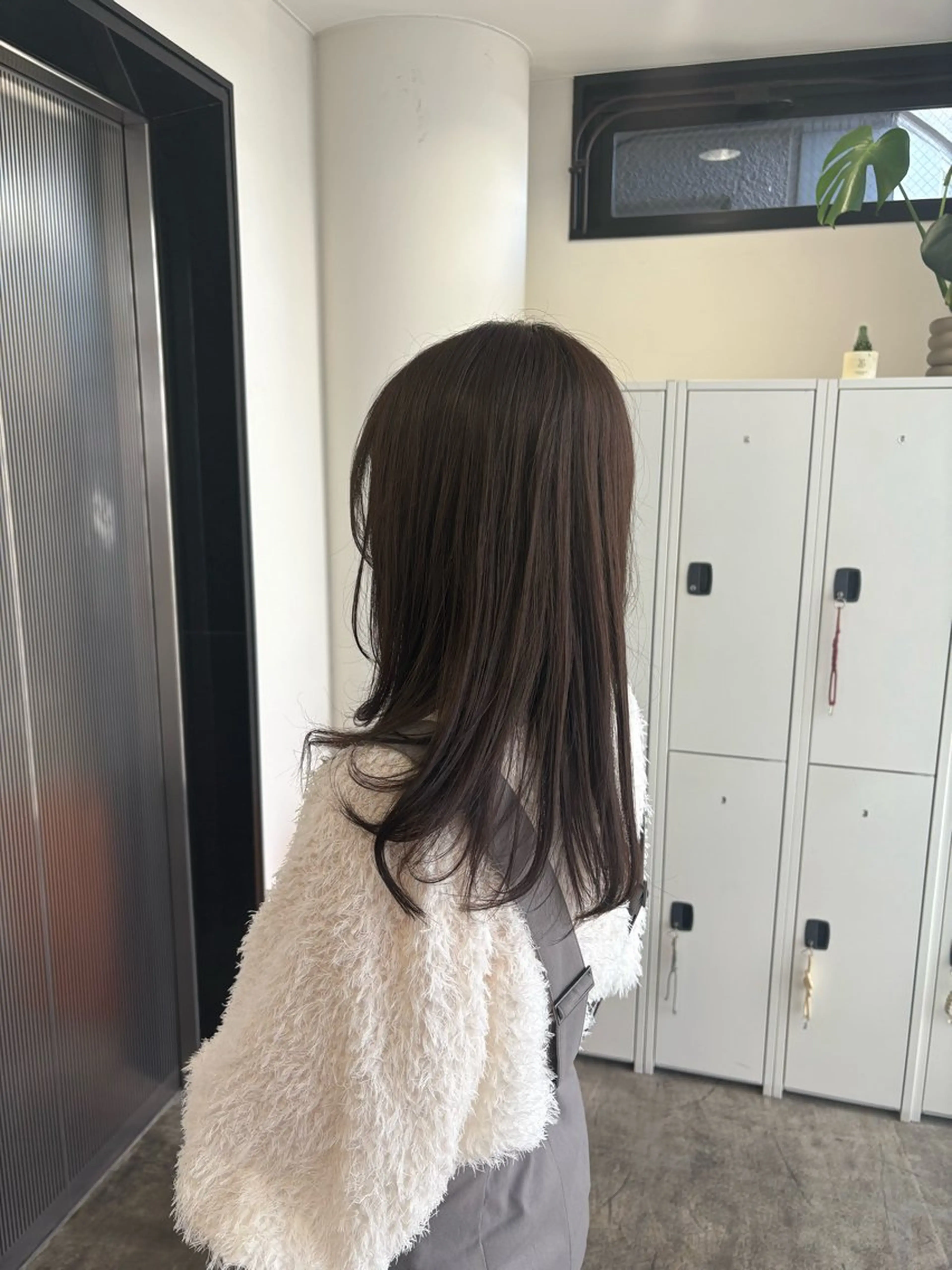 カット トリートメント Jr.スタイリスト ヨシノヒメカのヘアスタイル