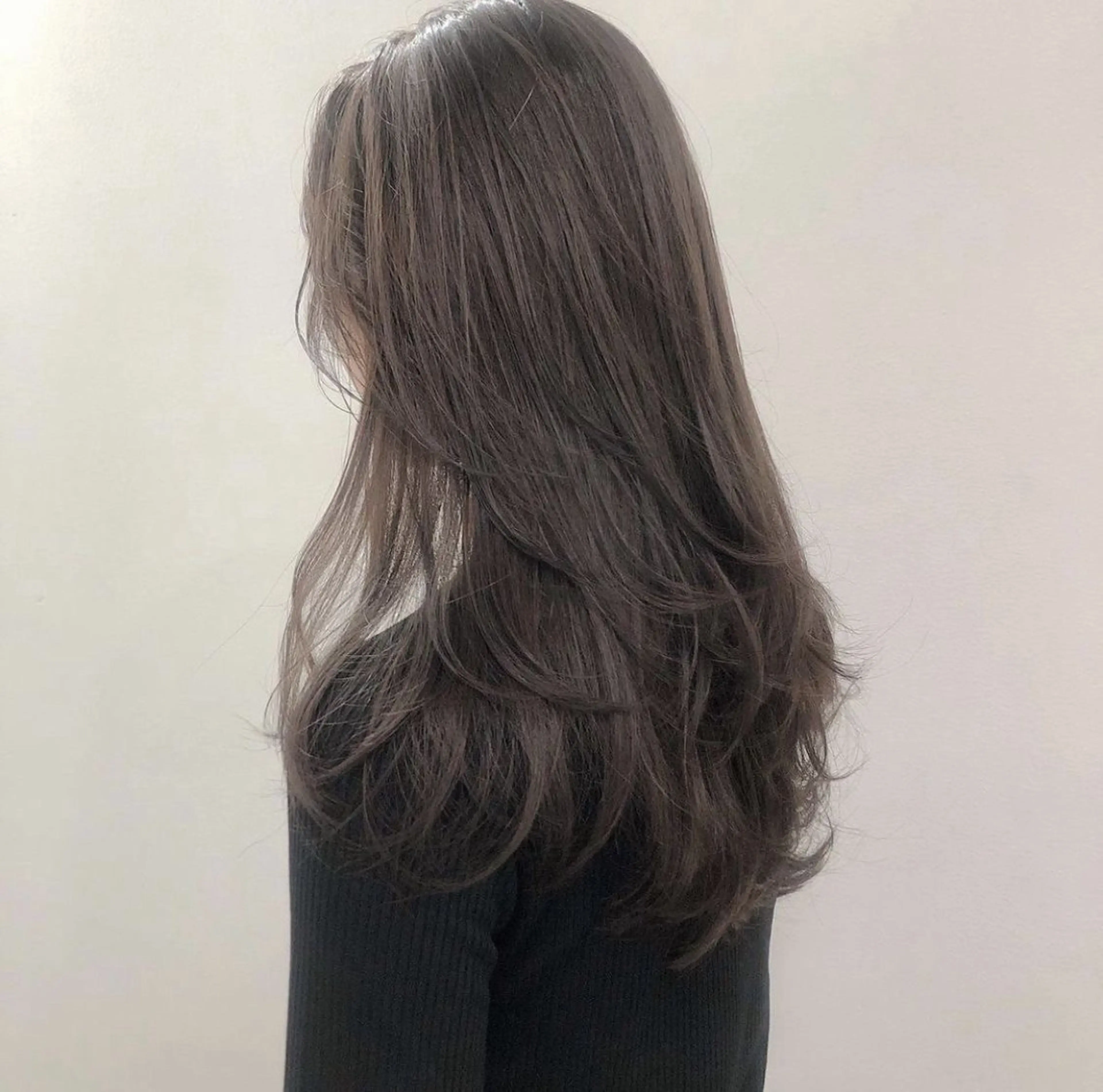 ロング ヘアカラー ヘアセット senri 暖色ツヤ感カラー♥️のヘアスタイル