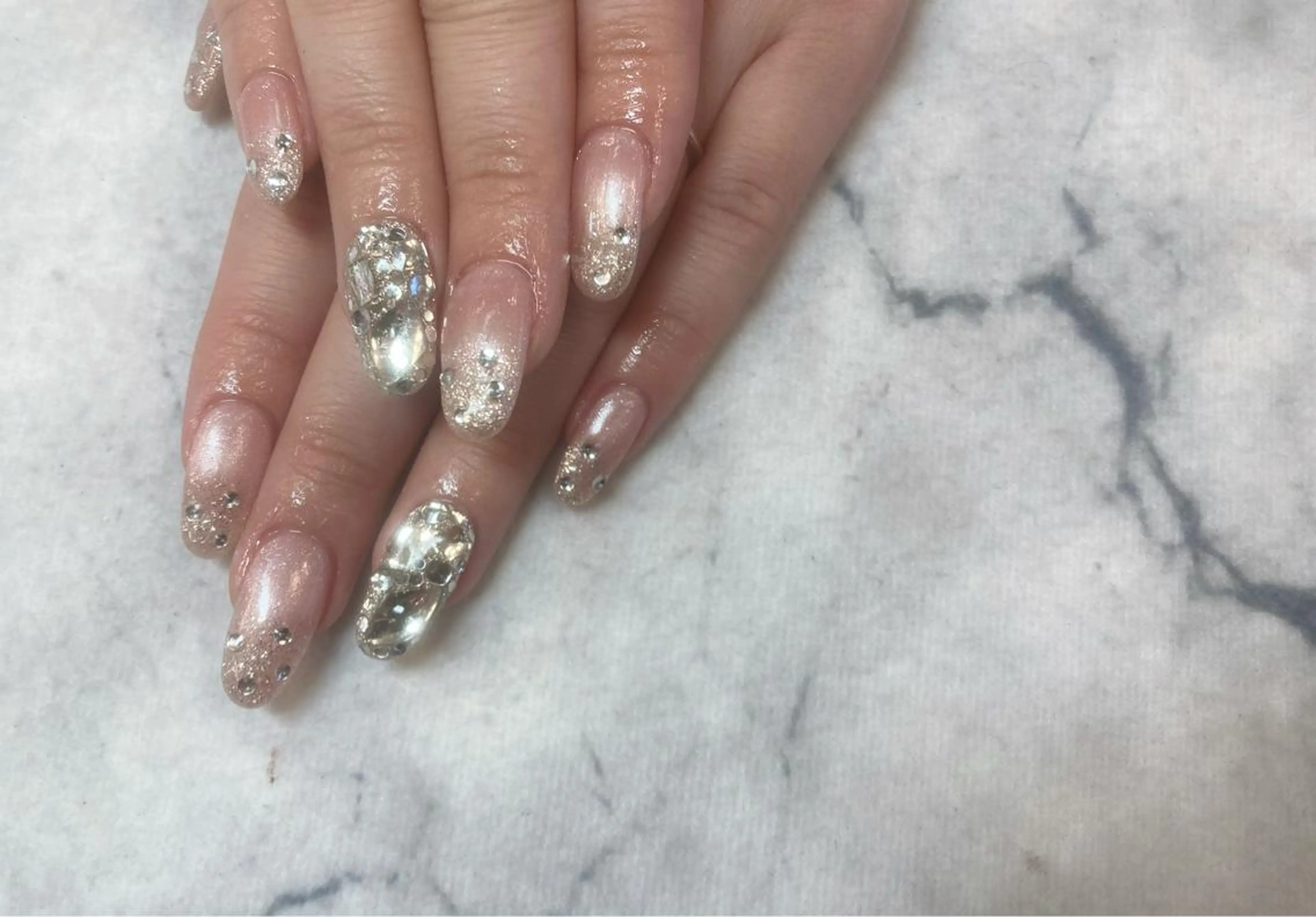 ネイル ハンドネイル ネイルサロン Bebeのネイルデザイン