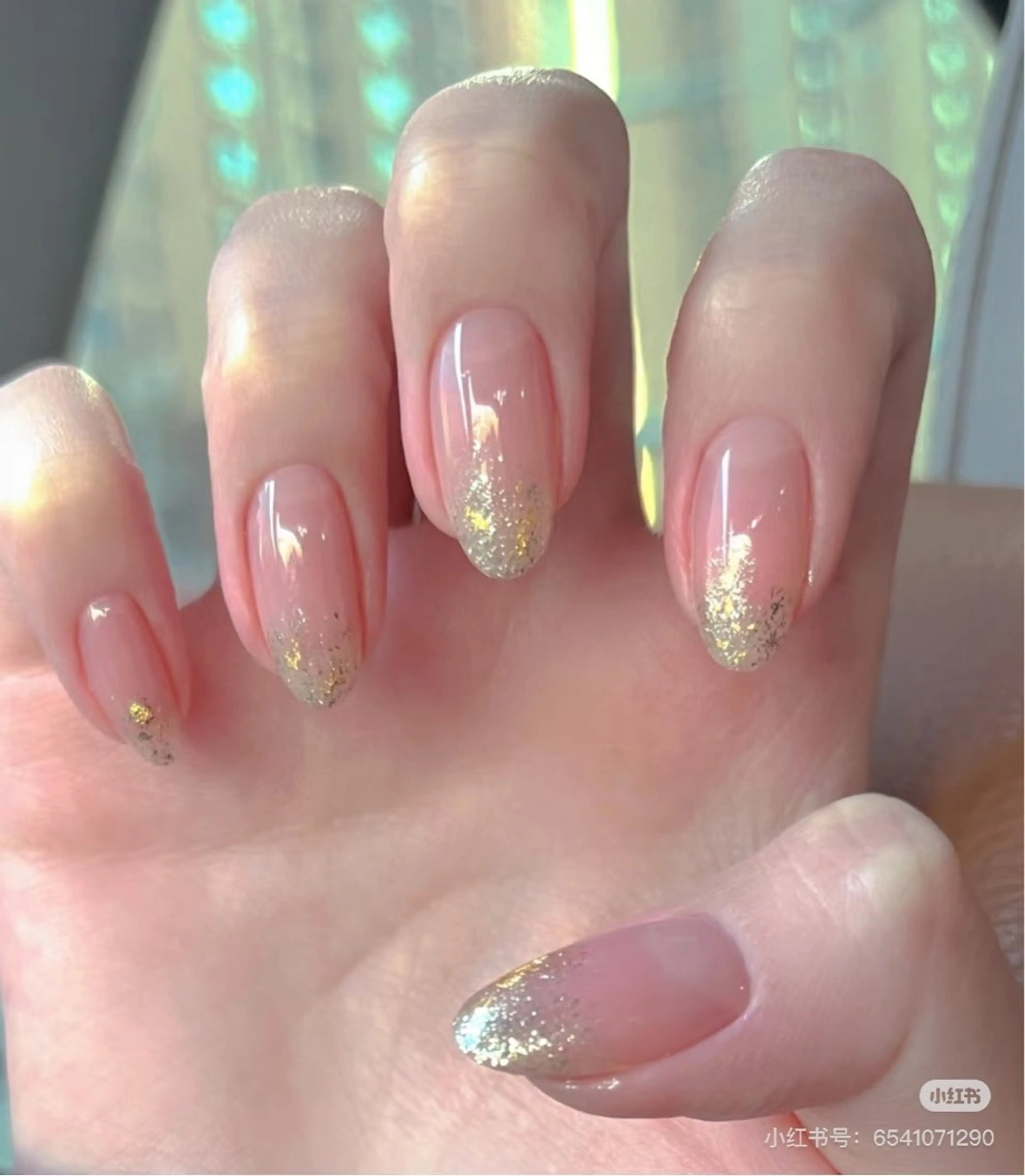 ネイル ハンドネイル LOA Nail Salon所属・伊藤 由美のネイルデザイン