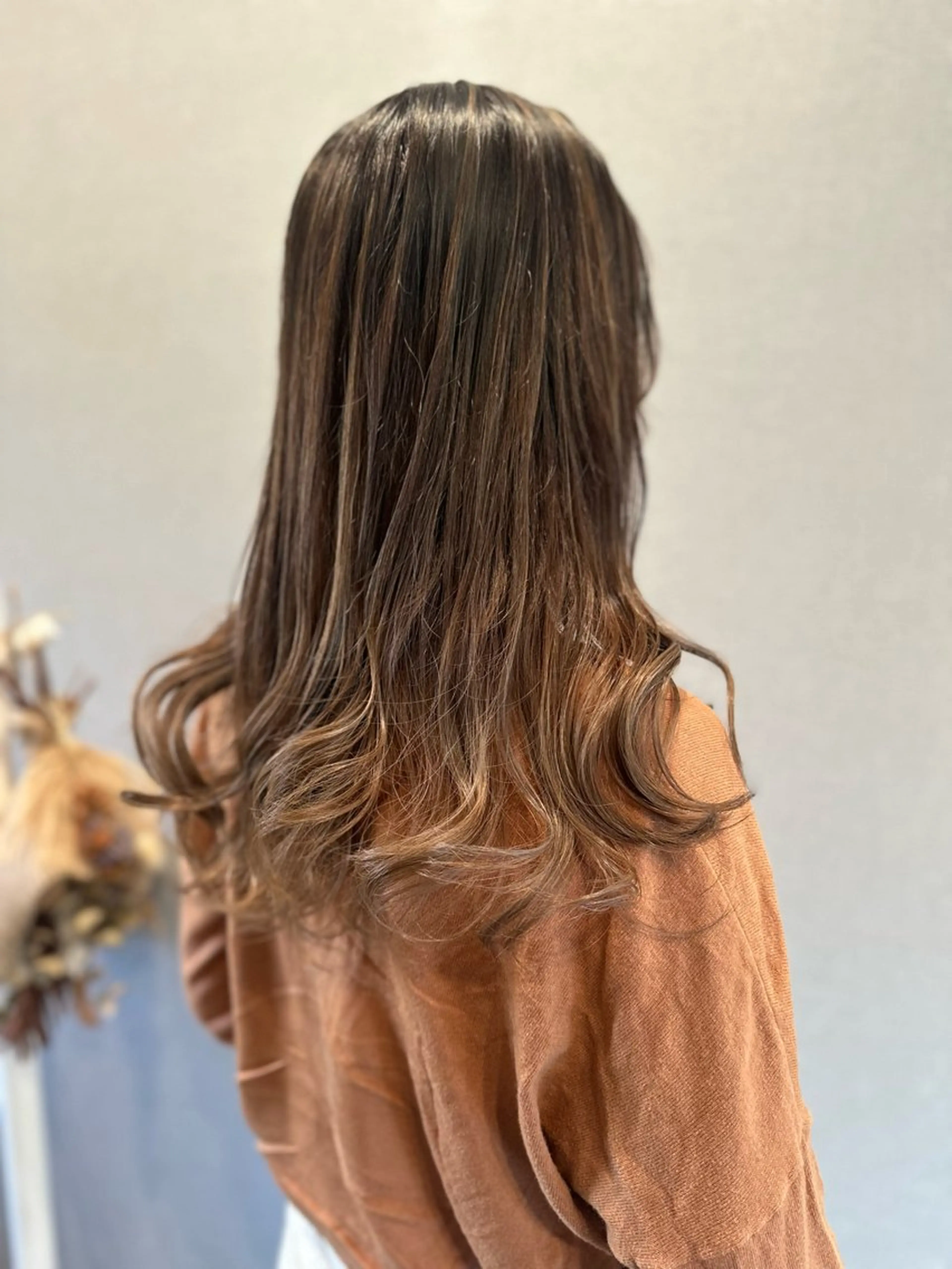 ロング カット ヘアカラー トリートメント K Harukaのヘアスタイル