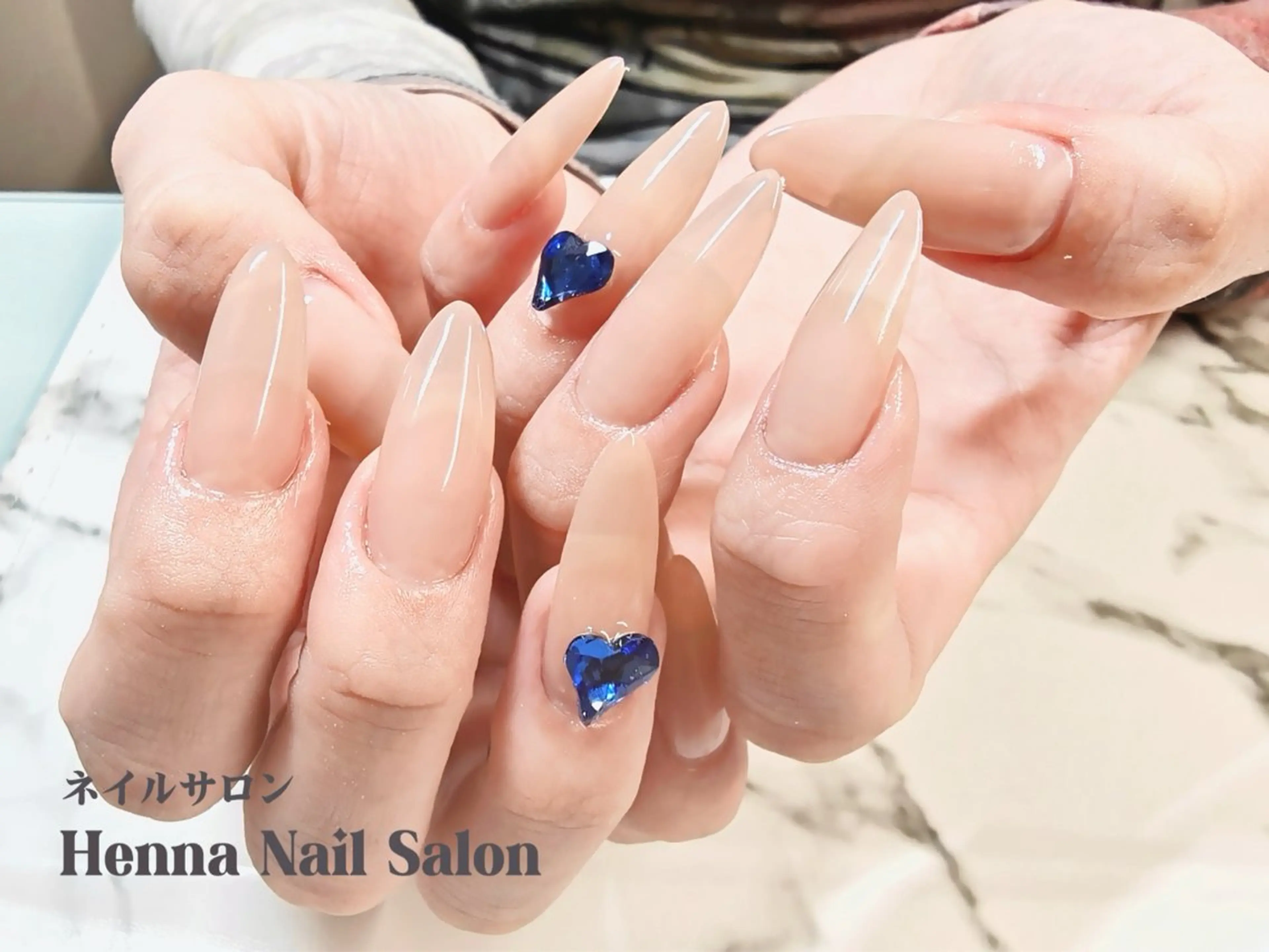 ネイル ハンドネイル Henna nail  salon所属・Henna nailのネイルデザイン
