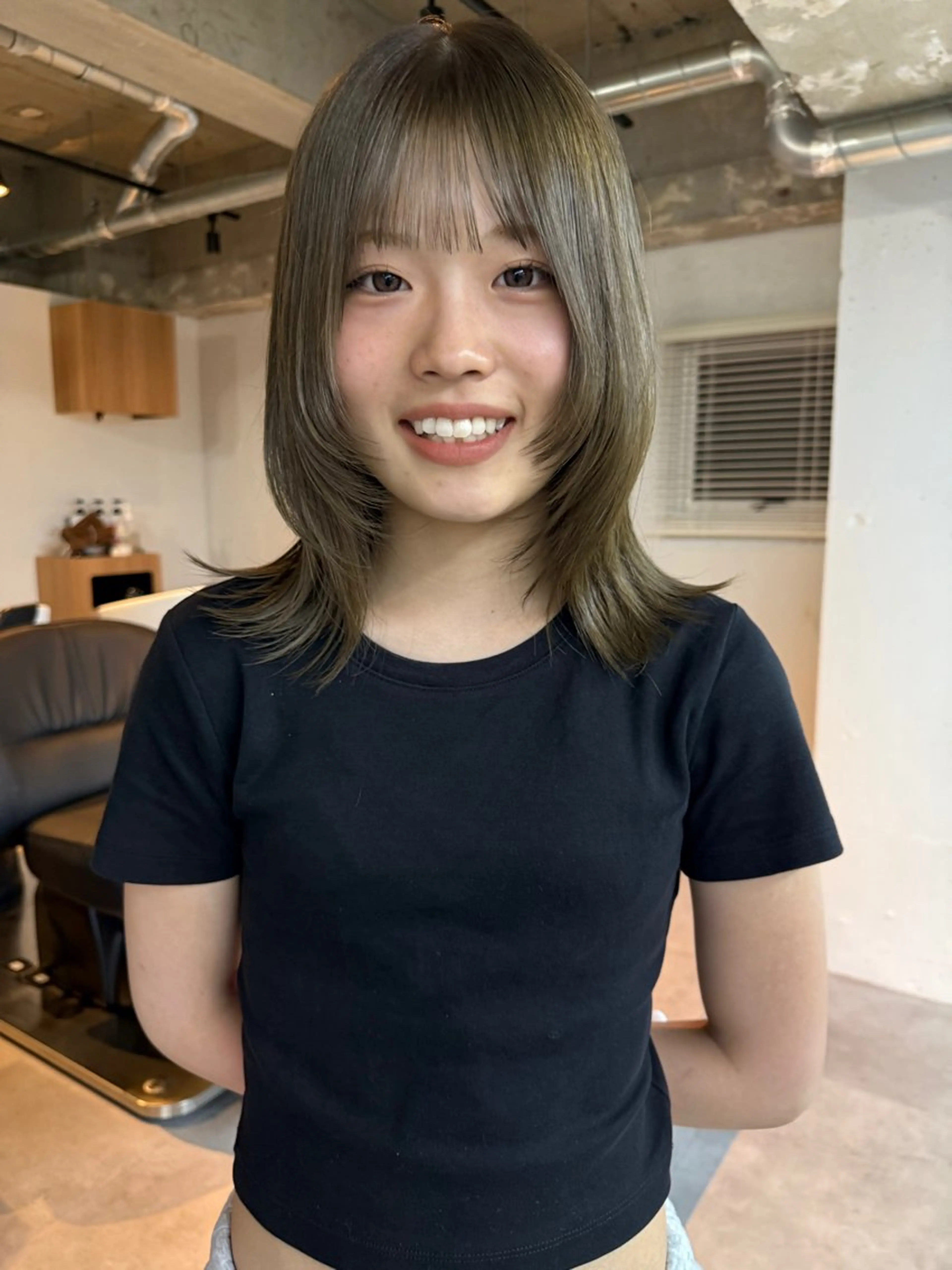 ミディアム ヘアカラー 𝗿 𝗶 𝗶 ／ナチュラルカラーのヘアスタイル