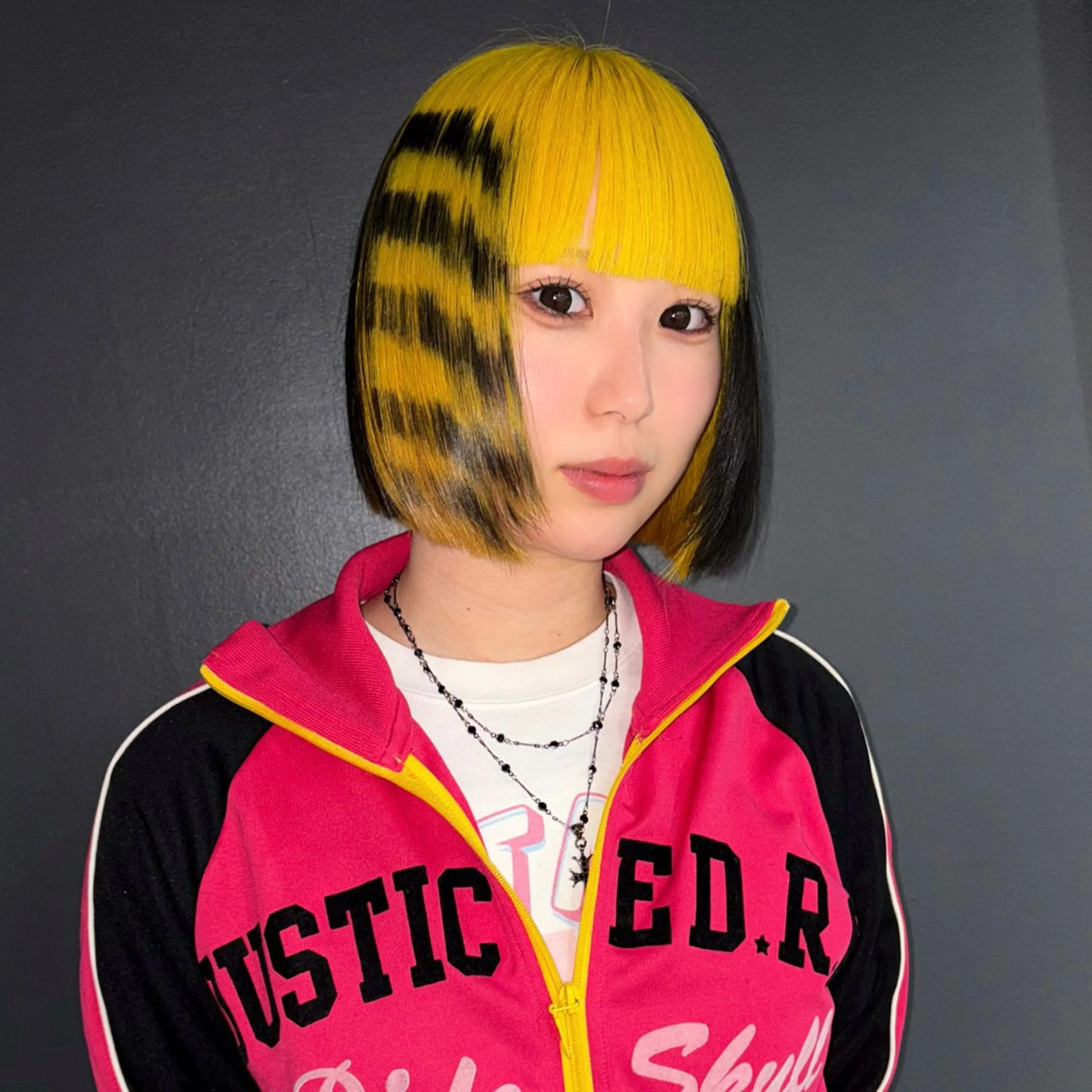 ショート カラー ブリーチ デザインカラー ヘアカラー ★デザインカラー ハイトーン ももか★のヘアスタイル