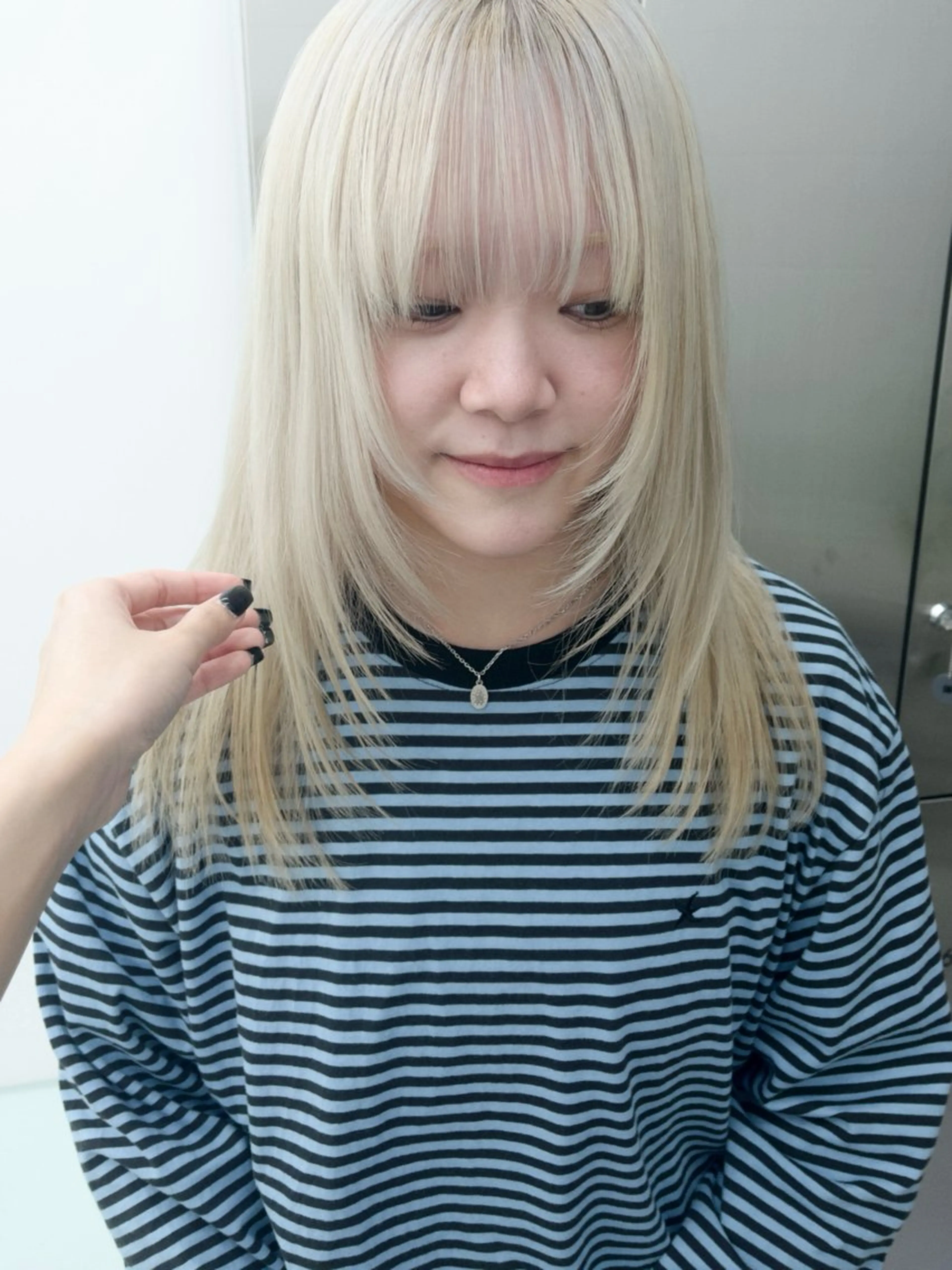 セミロング カラー kosoraベージュ ハイトーン/デザインのヘアスタイル