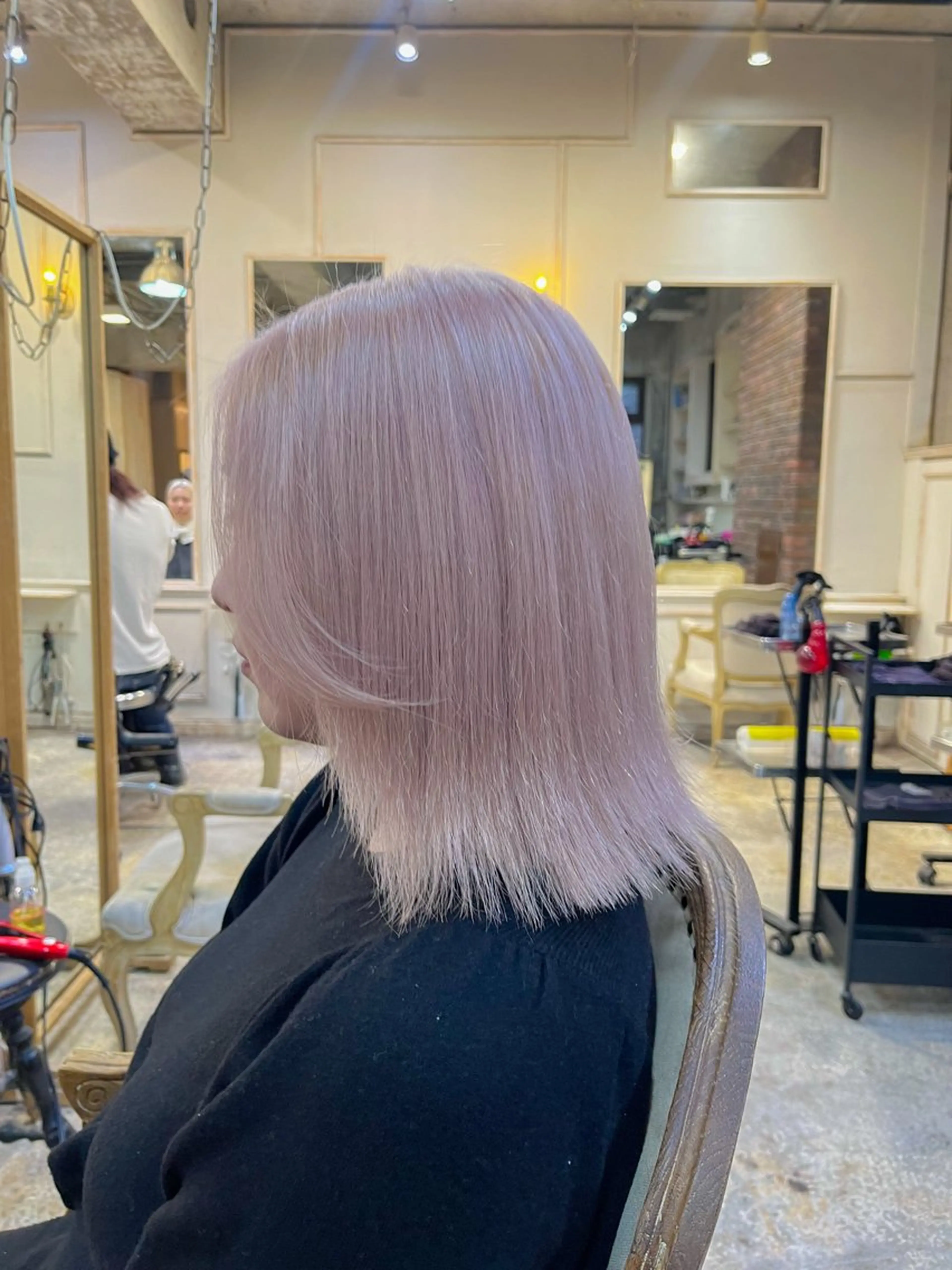 ミディアム カラー ベージュカラー ブリーチ ブロンド ケアブリーチ ダブルカラー ヘアカラー トリートメント ヘアセット 似合わせハイトーン 🍯ayumi🍯のヘアスタイル