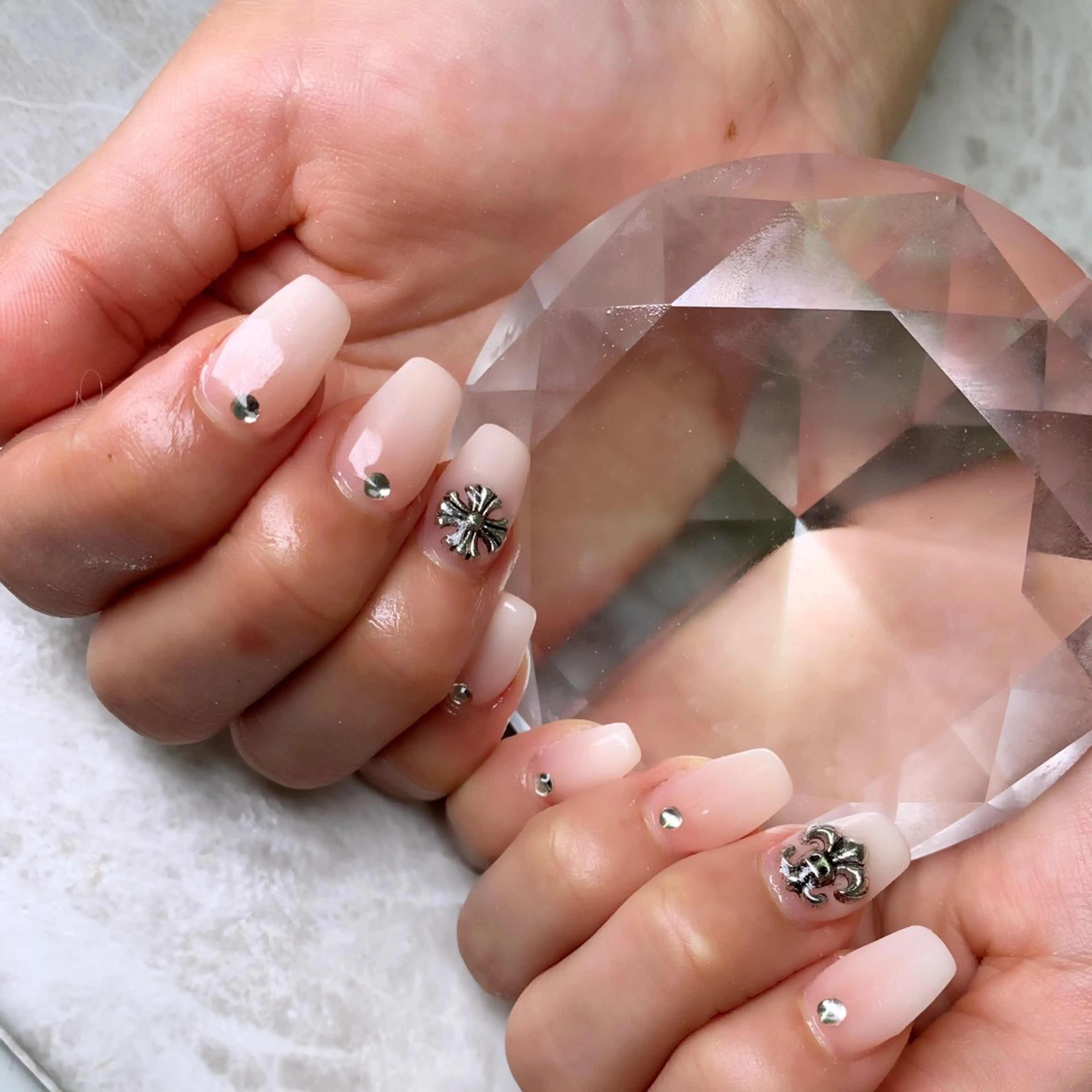 ネイル ハンドネイル Nail Salon SALUDのネイルデザイン