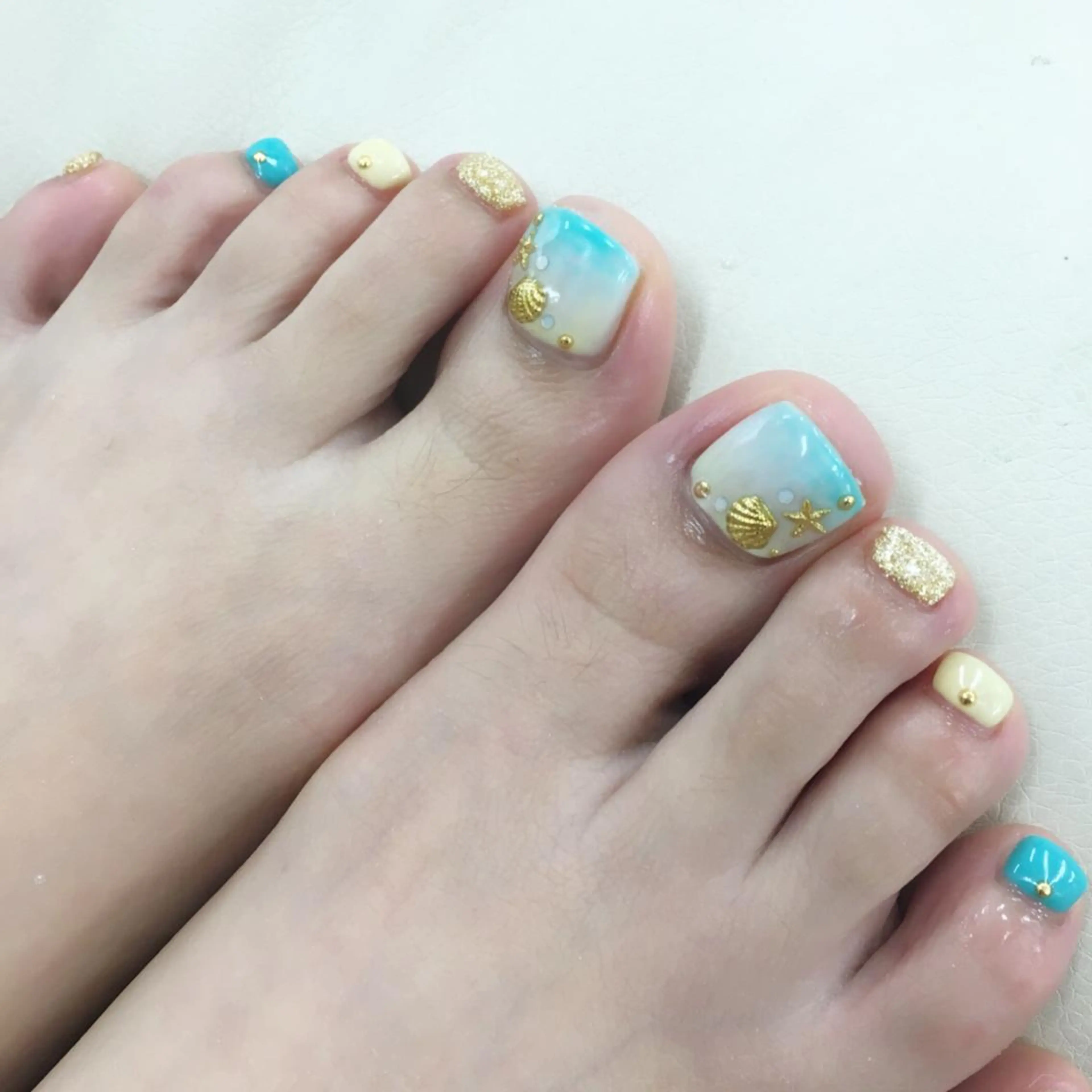 ネイル フットネイル SHINE NAILのネイルデザイン